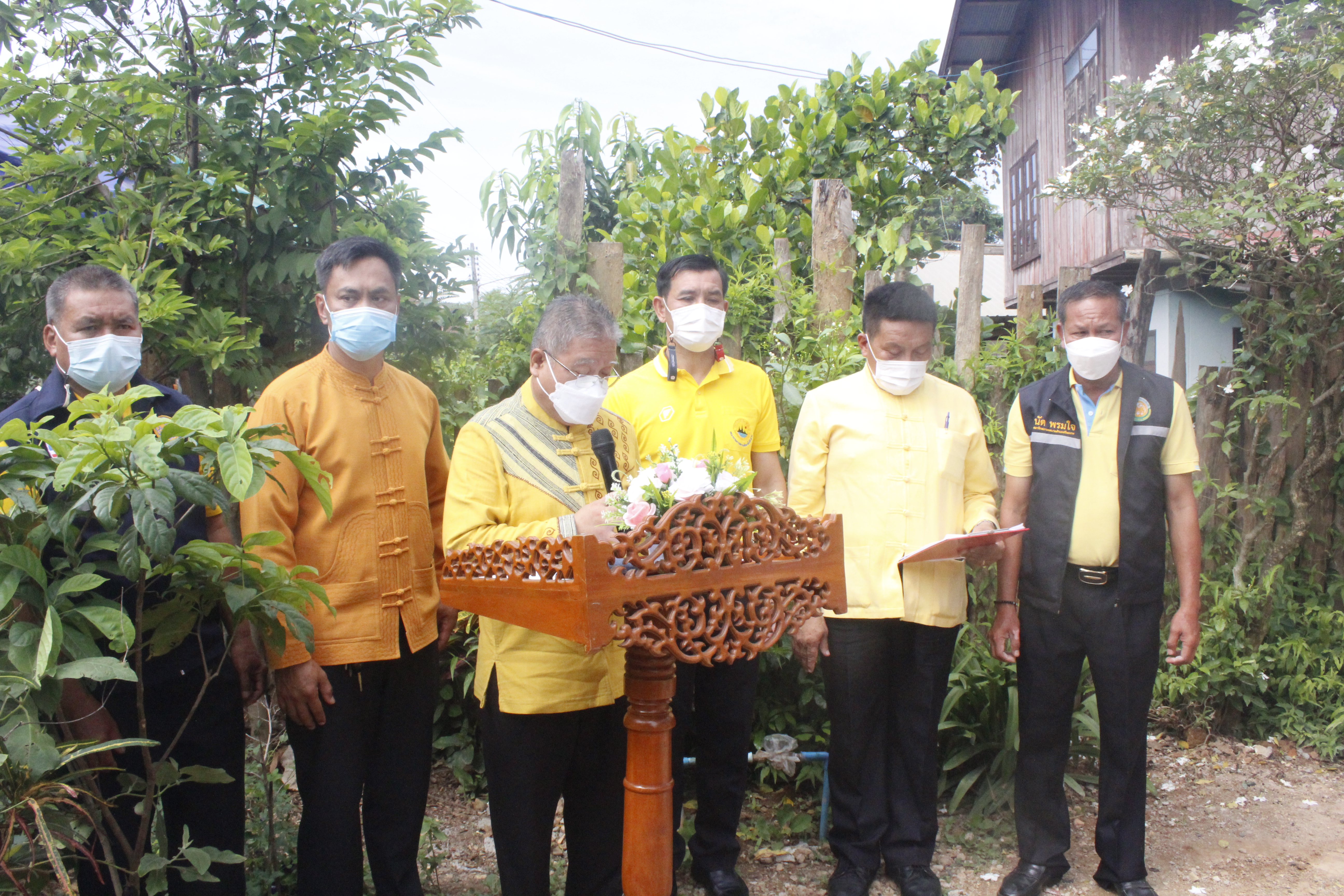 จังหวัดน่าน Kick off ขับเคลื่อนการขจัดความยากจนและพัฒนาคนทุกช่วงวัยตามหลักปรัชญาของเศรษฐกิจพอเพียง อำเภอนาน้อย