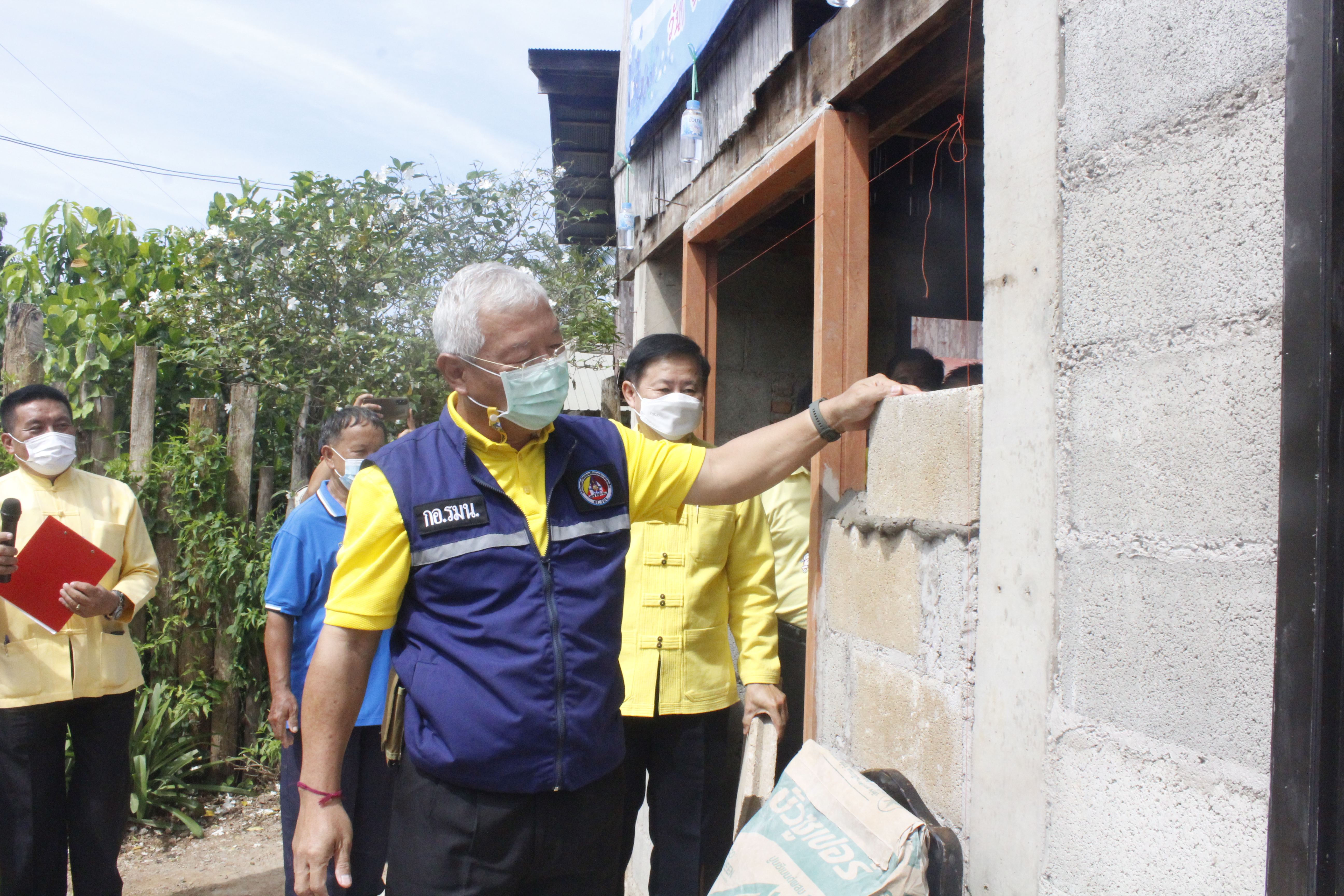 จังหวัดน่าน Kick off ขับเคลื่อนการขจัดความยากจนและพัฒนาคนทุกช่วงวัยตามหลักปรัชญาของเศรษฐกิจพอเพียง อำเภอนาน้อย