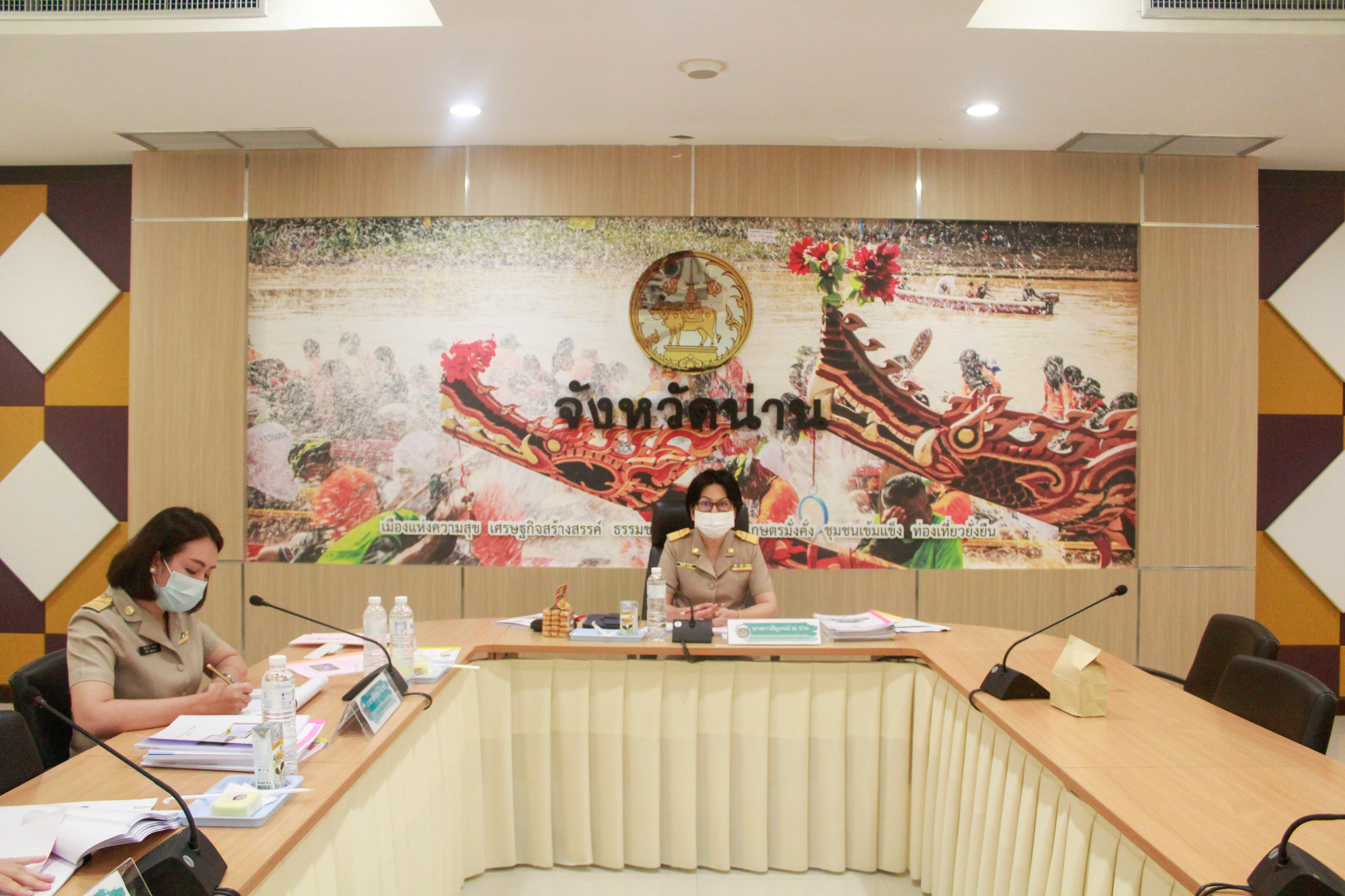 พช.น่าน ดำเนินการพิจารณากลั่นกรองการคัดสรรกิจกรรมพัฒนาชุมชนดีเด่น ระดับจังหวัด ประจำปี 2565