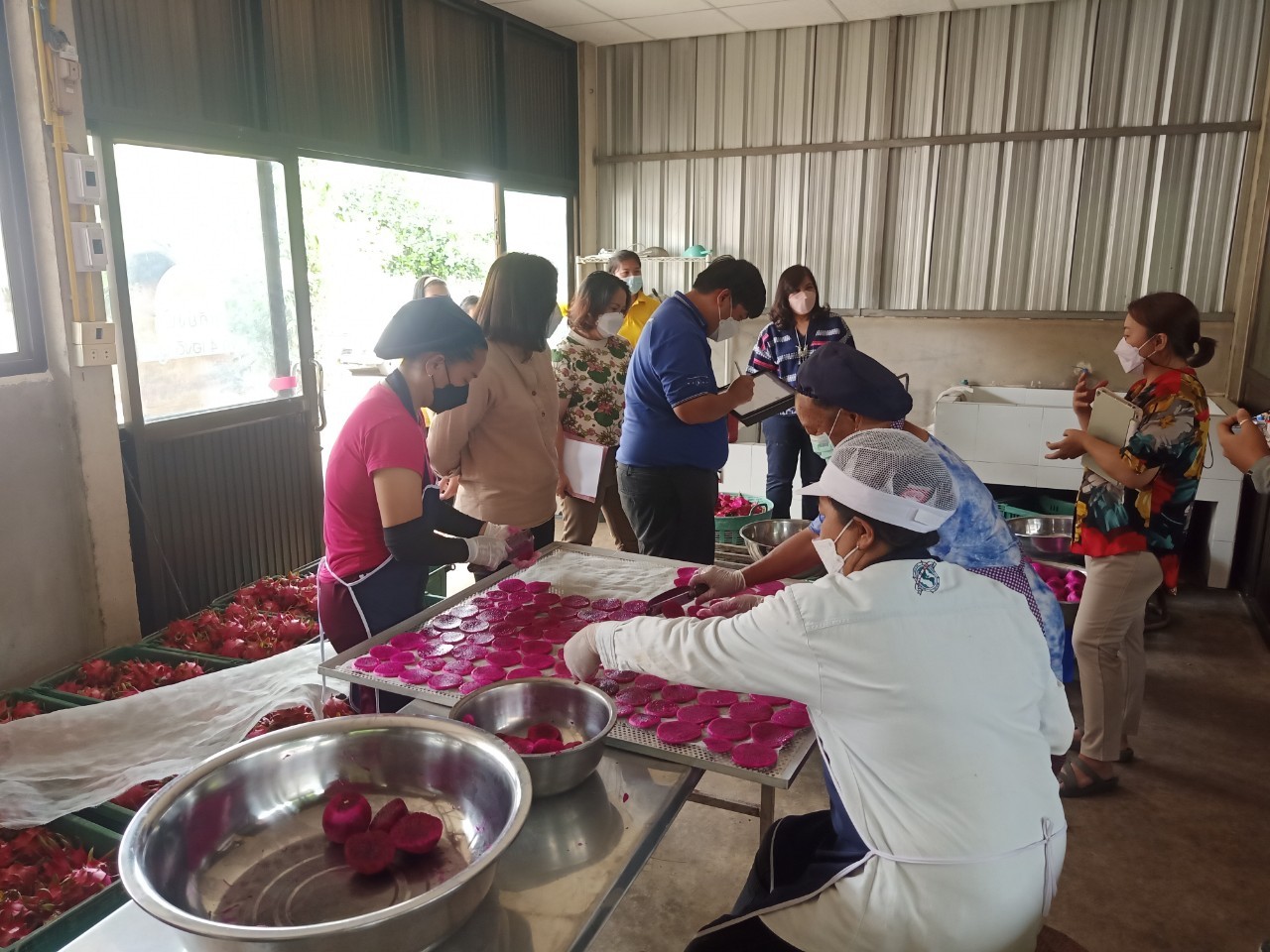 พช.น่าน ติดตามสนับสนุนการดำเนินงานตามโครงการส่งเสริมกระบวนการเครือข่ายองค์ความรู้ (Knowledge – Based OTOP : KBO) จังหวัดน่าน