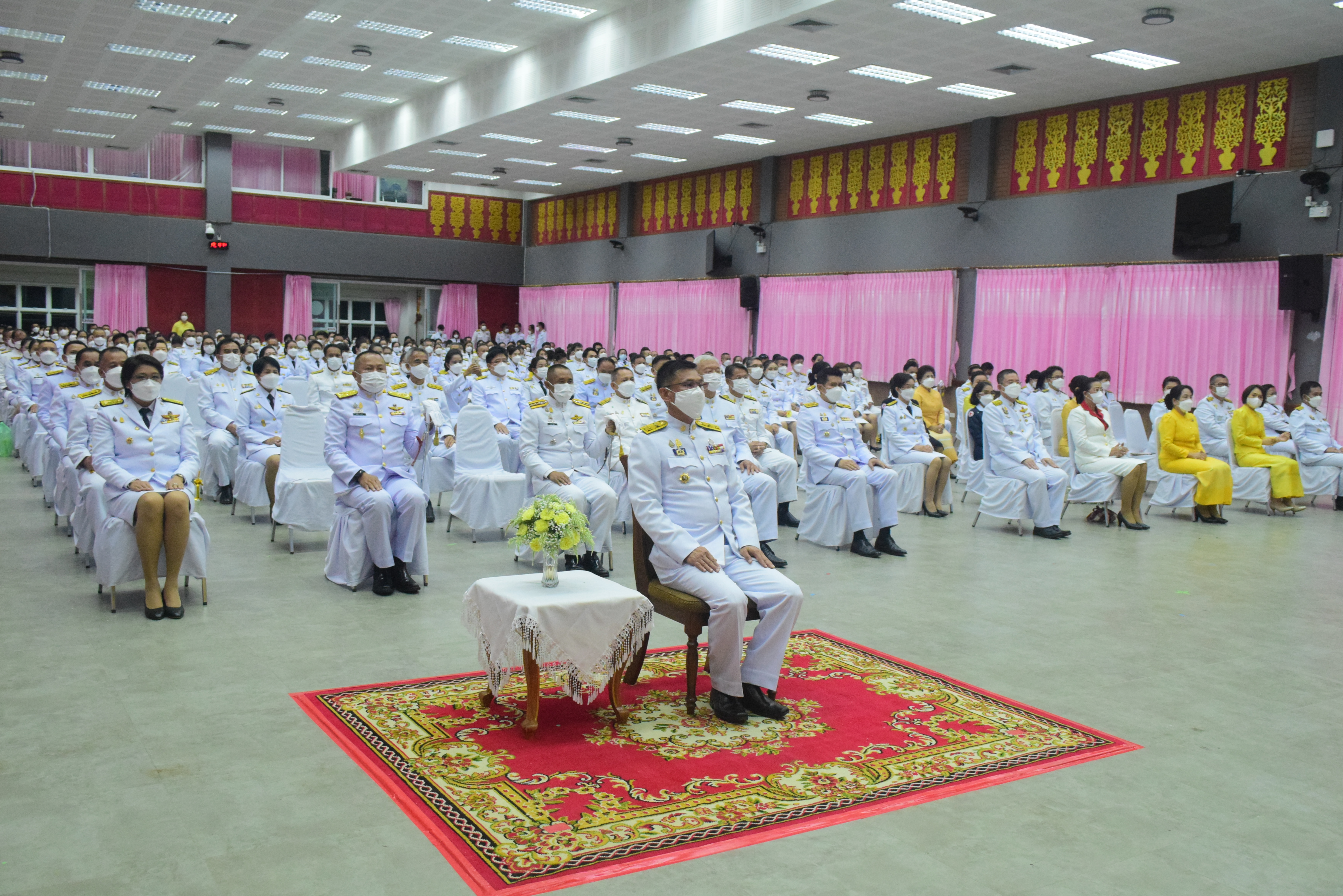 พช.น่าน ร่วมพิธีถวายเครื่องราชสักการะและวางพานพุ่ม และพิธีจุดเทียนถวายพระพรชัยมงคลเฉลิมพระเกียรติพระบาทสมเด็จพระเจ้าอยู่หัว เนื่องในโอกาสวันเฉลิมพระชนมพรรษา 28 กรกฎาคม 2565