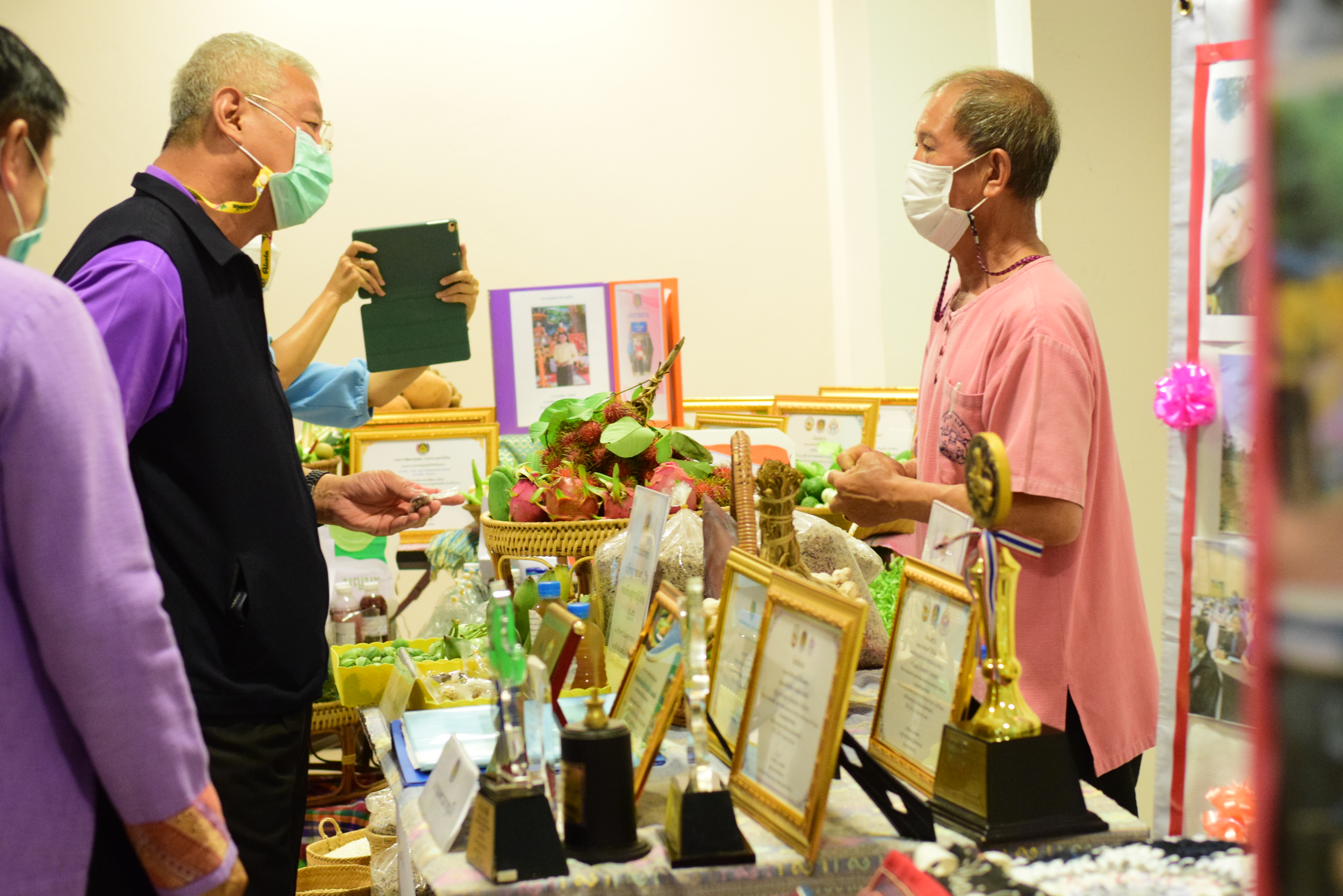 จังหวัดน่าน ดำเนินการคัดสรรกิจกรรมพัฒนาชุมชนดีเด่นระดับจังหวัด ประจำปี 2565