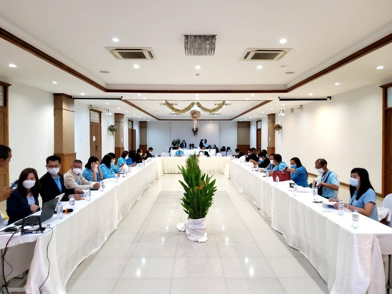 พช.น่าน ร่วมการประชุมเชิงปฏิบัติการเตรียมความพร้อมเครือข่ายกองทุนแม่ของแผ่นดินพื้นที่ภาคเหนือตอนบนเพื่อเข้าร่วมมหกรรมกองทุนแม่ของแผ่นดิน ประจำปี 2565