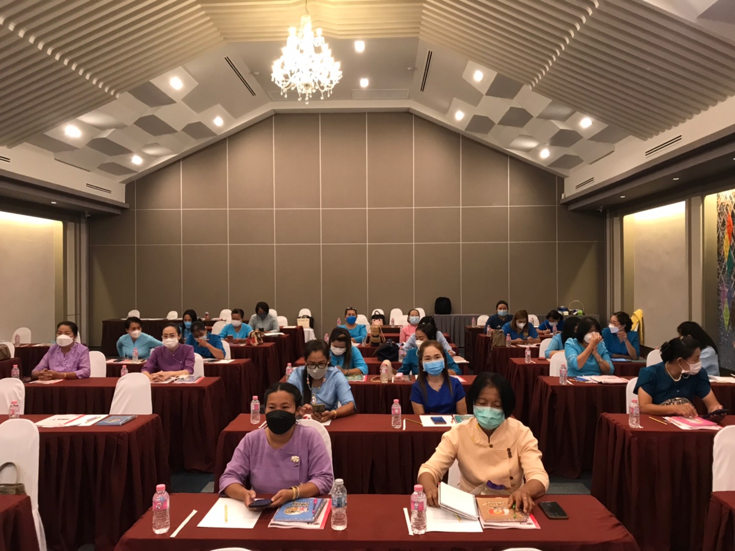 พช.น่าน ประชุมเชิงปฏิบัติการพัฒนาระบบบริหารจัดการกองทุนพัฒนาบทบาทสตรี จังหวัดน่าน ประจำปีงบประมาณ พ.ศ. 2565