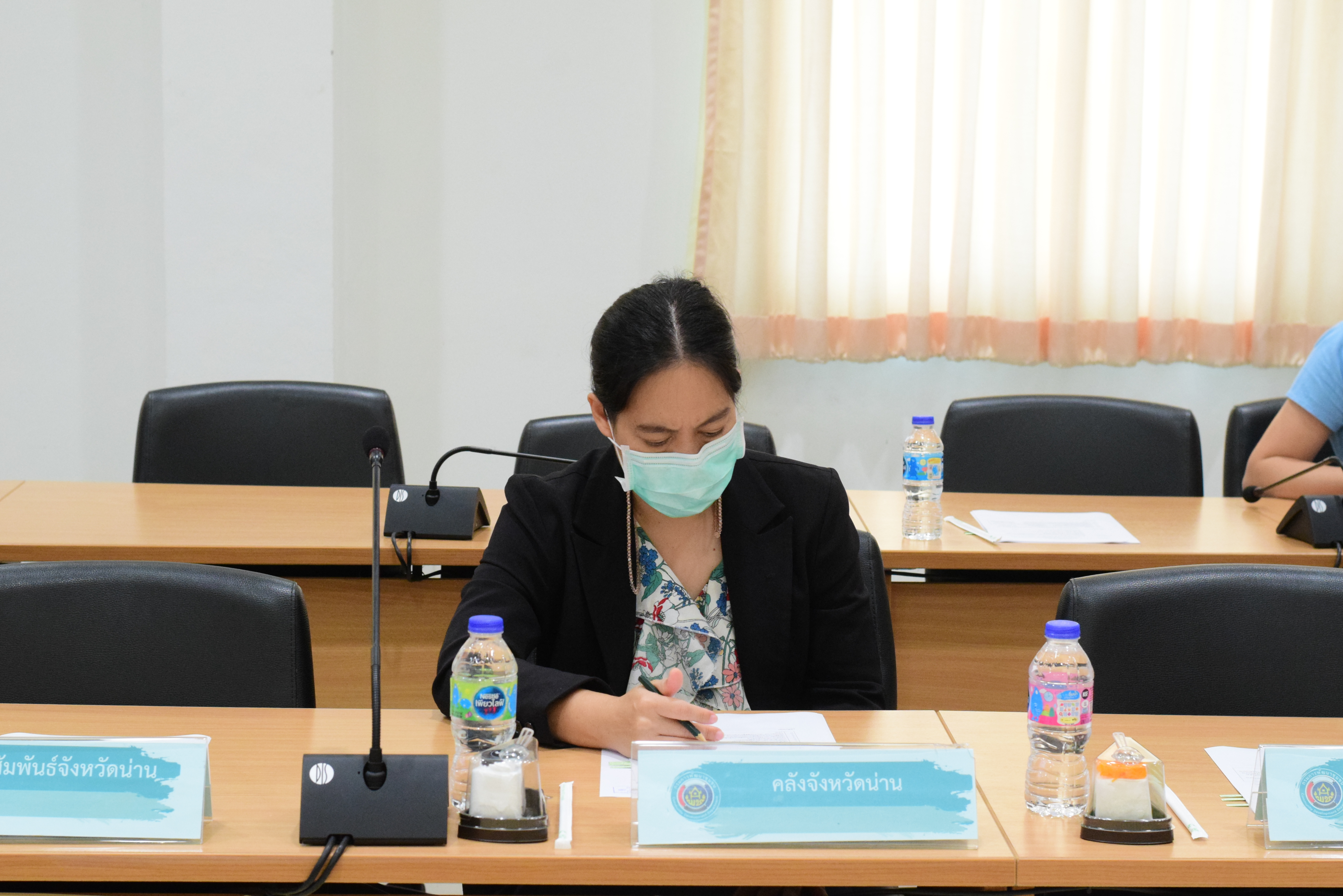 จังหวัดน่าน ประชุมคณะกรรมการอำนวยการดำเนินงานกองทุนพัฒนาคุณภาพชีวิตสร้างความมั่นคงในที่อยู่อาศัย “ซ่อมบ้าน สร้างสุข แก้จนคนน่าน”