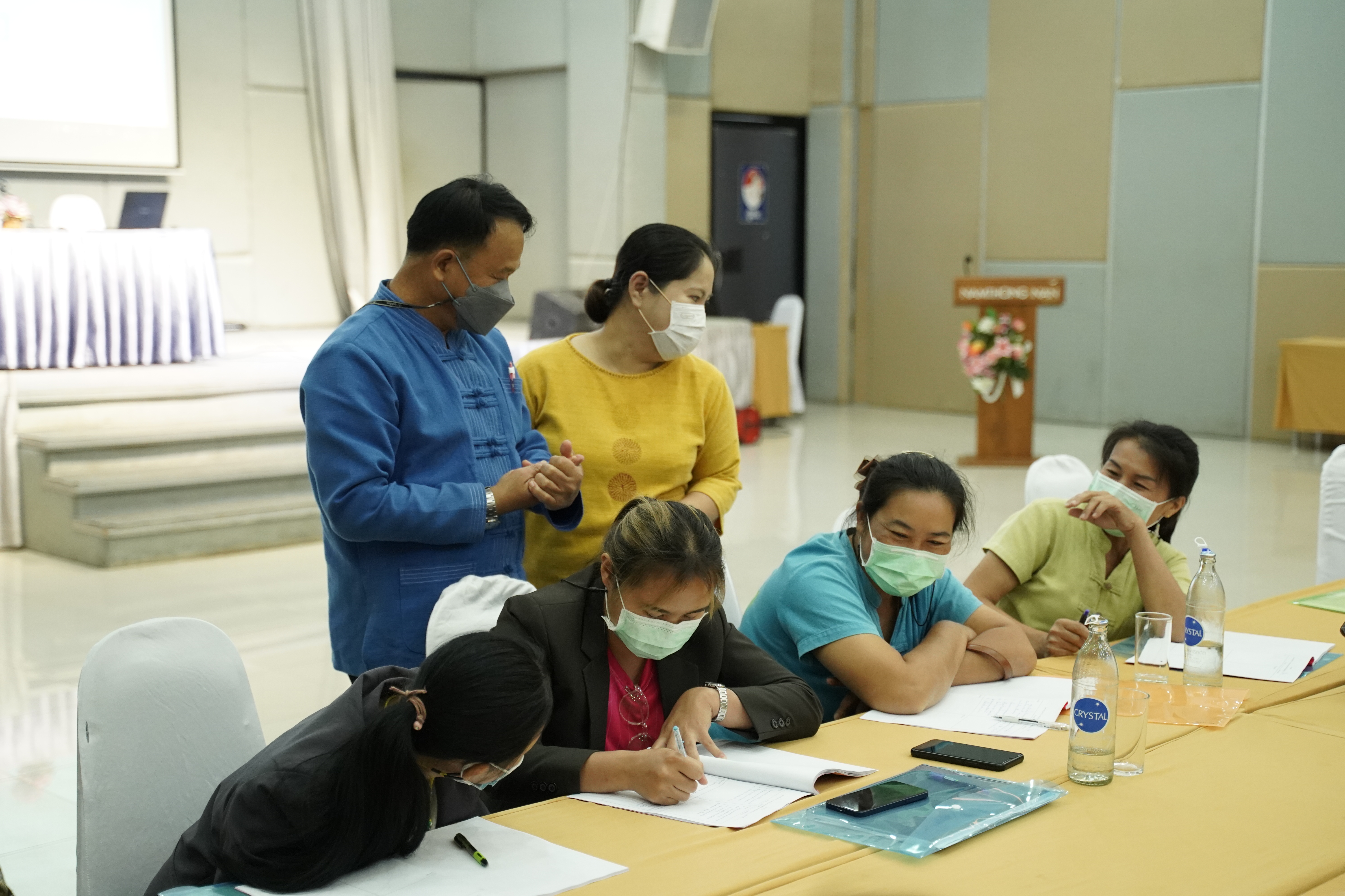 พช.น่าน ประชุมเชิงปฏิบัติการคณะกรรมการบริหารตลาด ผู้บริหารจัดการตลาด (CMO) และเจ้าหน้าที่พัฒนาชุมชนอำเภอ ตามโครงการส่งเสริมการพัฒนากลไกและโครงสร้างดูดซับมูลค่าทางเศรษฐกิจและการกระจายรายได้กลับสู่ท้องถิ่น รุ่นที่ 2