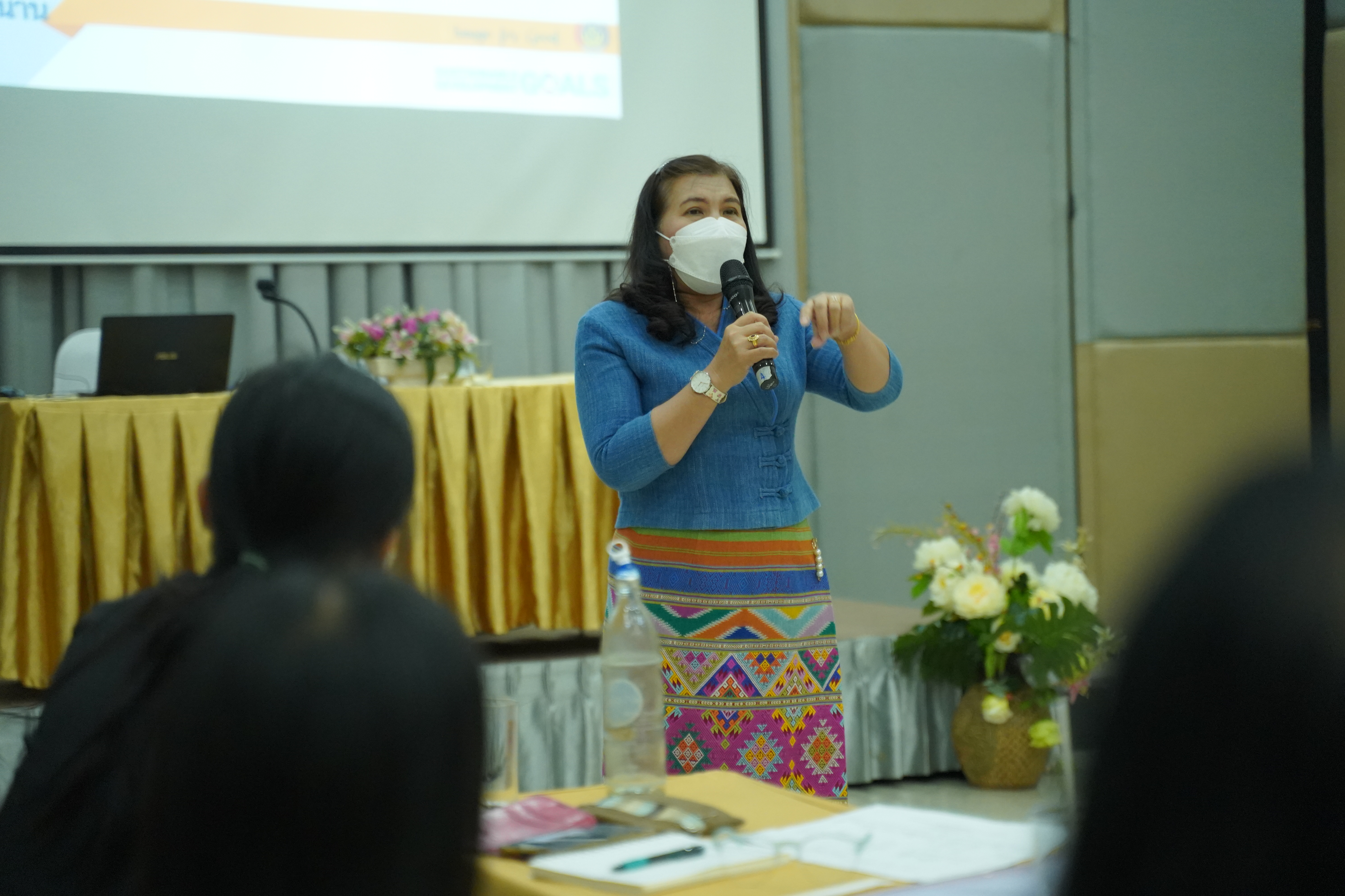 พช.น่าน ประชุมเชิงปฏิบัติการส่งเสริมการสร้างรายได้จากกิจการอาหารปลอดภัยระดับจังหวัด