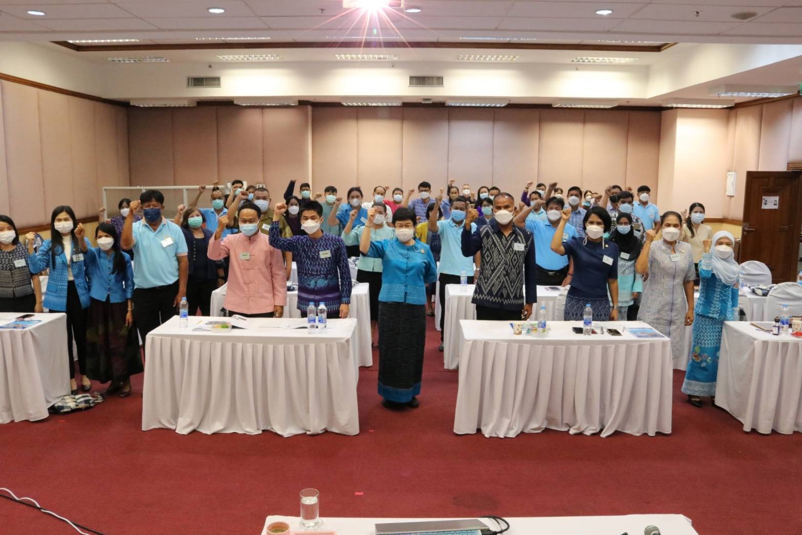 พช.น่าน ร่วมกิจกรรมประชุมเชิงปฏิบัติการผู้ขับเคลื่อนงานหมู่บ้านกองทุนแม่ของแผ่นดิน ดีเด่นระดับกรมการพัฒนาชุมชน