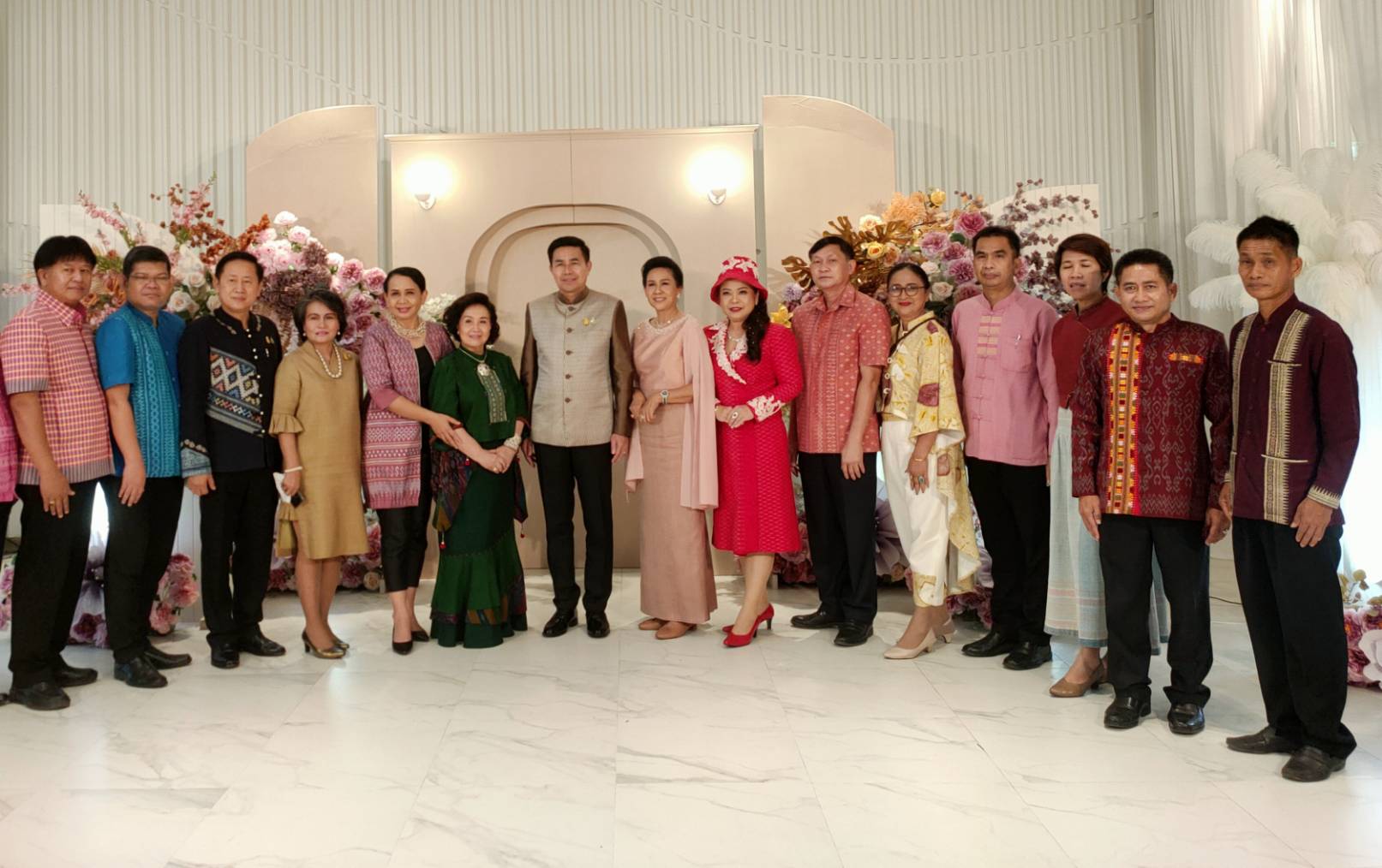  พช. น่านร่วมโครงการสตรีภาคเหนือและกิจกรรมเดินแบบผ้าถิ่นไทยในชุมชน ณ จังหวัดนครสวรรค์…