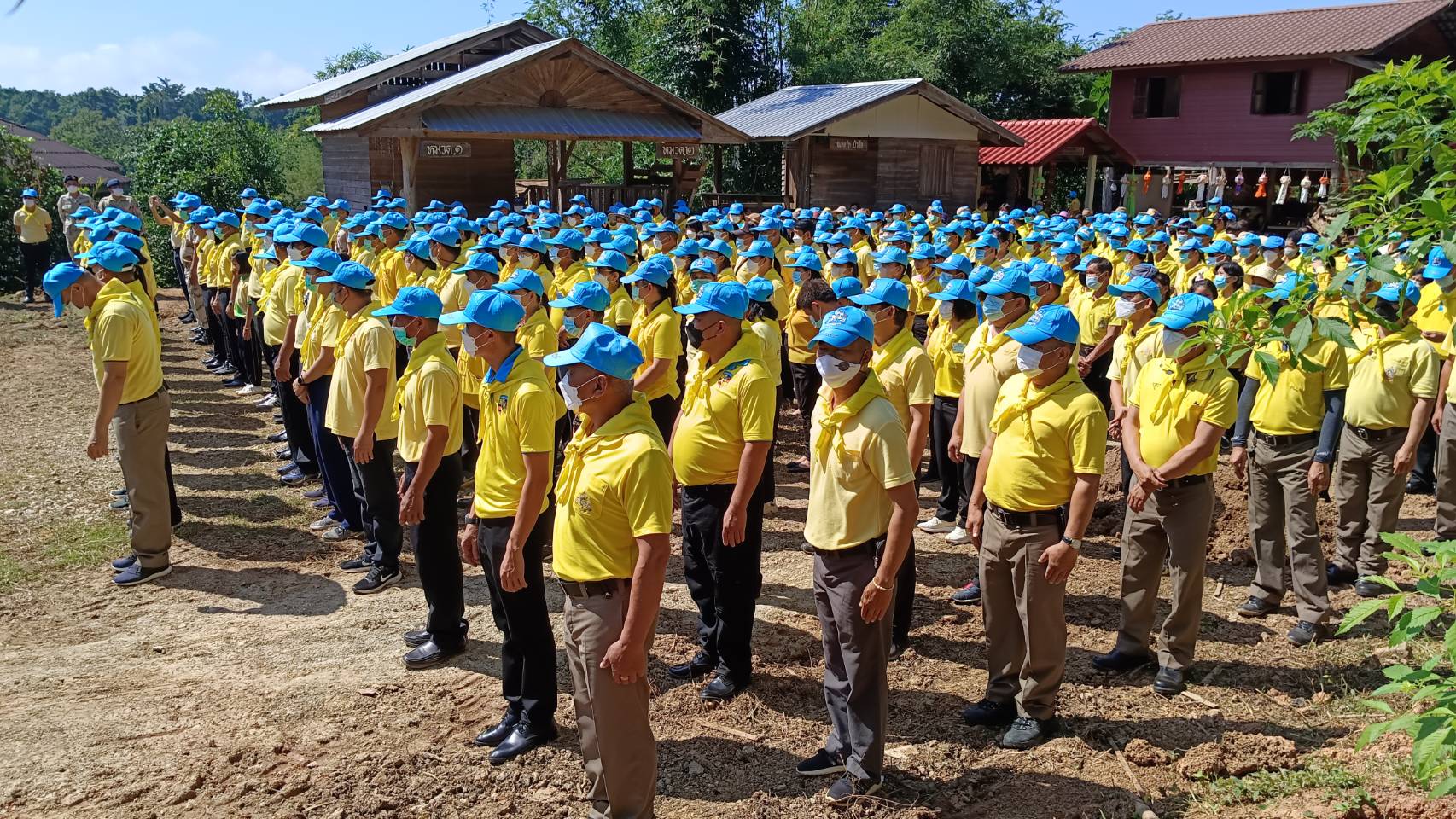 น่าน จัดกิจกรรมจิตอาสาพัฒนา ร่วมแสดงความจงรักภักดีและน้อมรำลึกถึงพระมหากรุณาธิคุณ ในวันคล้ายวันสวรรคตพระบาทสมเด็จพระบรมชนกาธิเบศร มหาภูมิพลอดุลเดชมหาราช บรมนาถบพิตร 13 ตุลาคม 2565