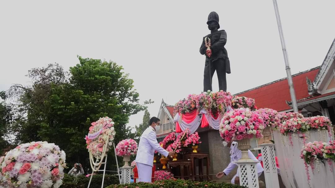 น่าน จัดกิจกรรมน้อมรำลึกเนื่องในวันคล้ายวันสวรรคตพระบาทสมเด็จพระจุลจอมเกล้าเจ้าอยู่หัว