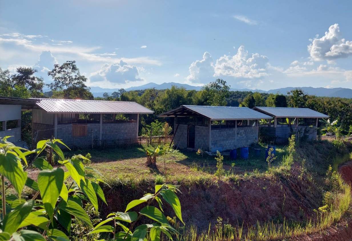 นายอาทร พิมชะนก ผู้ตรวจราชการกรมการพัฒนาชุมชน ลงพื้นที่แปลงศูนย์เรียนรู้ต้นแบบ “โคก หนอง นา พัฒนาชุมชน” ระดับ CLM จังหวัดน่าน เพื่อสนับสนุนงานต่อเนื่อง ในการพัฒนาศูนย์เรียนรู้ตามหลักปรัชญาของเศรษฐกิจพอเพียง