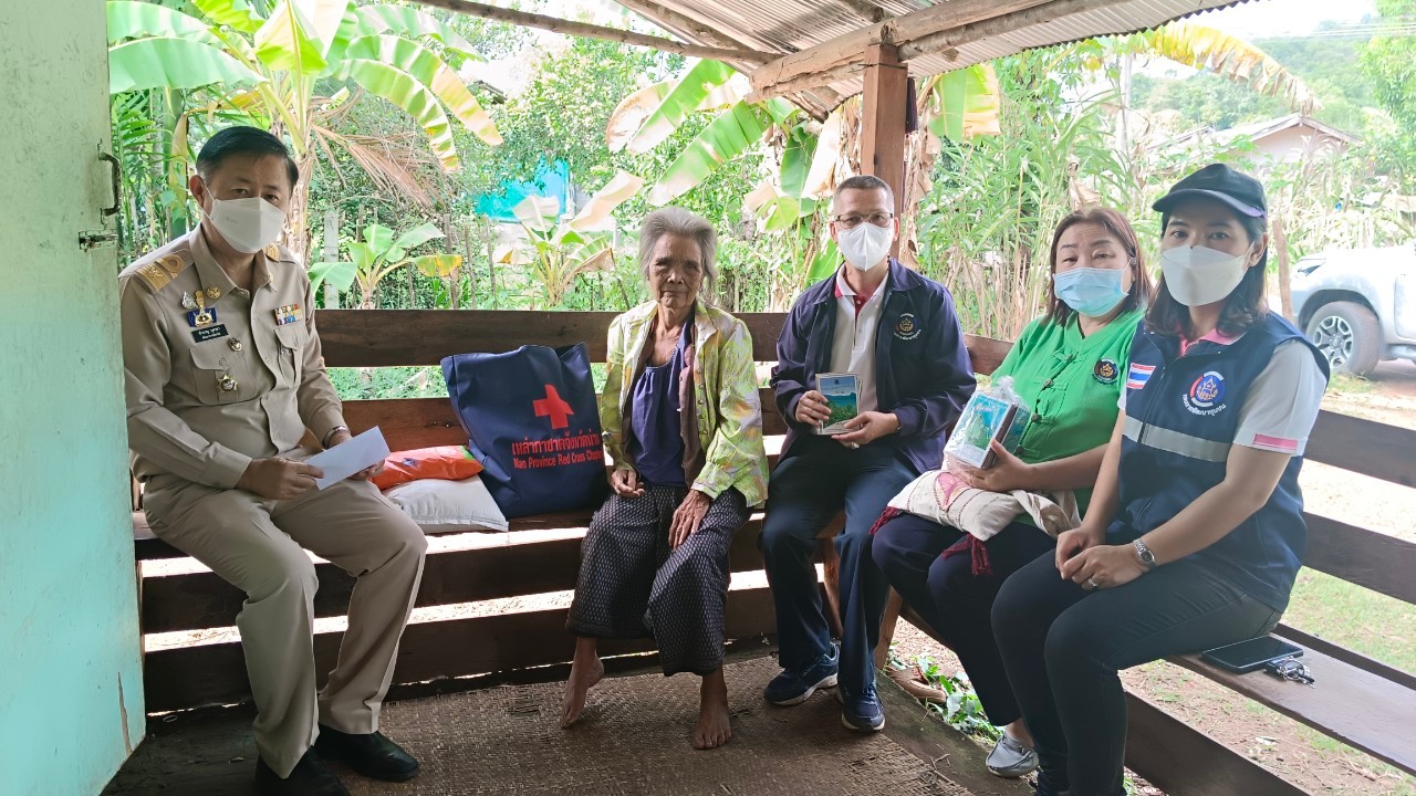 พช.น่าน ร่วมกิจกรรมจังหวัดเคลื่อนที่ “หน่วยบำบัดทุกข์ บำรุงสุข สร้างรอยยิ้มให้ประชาชน”