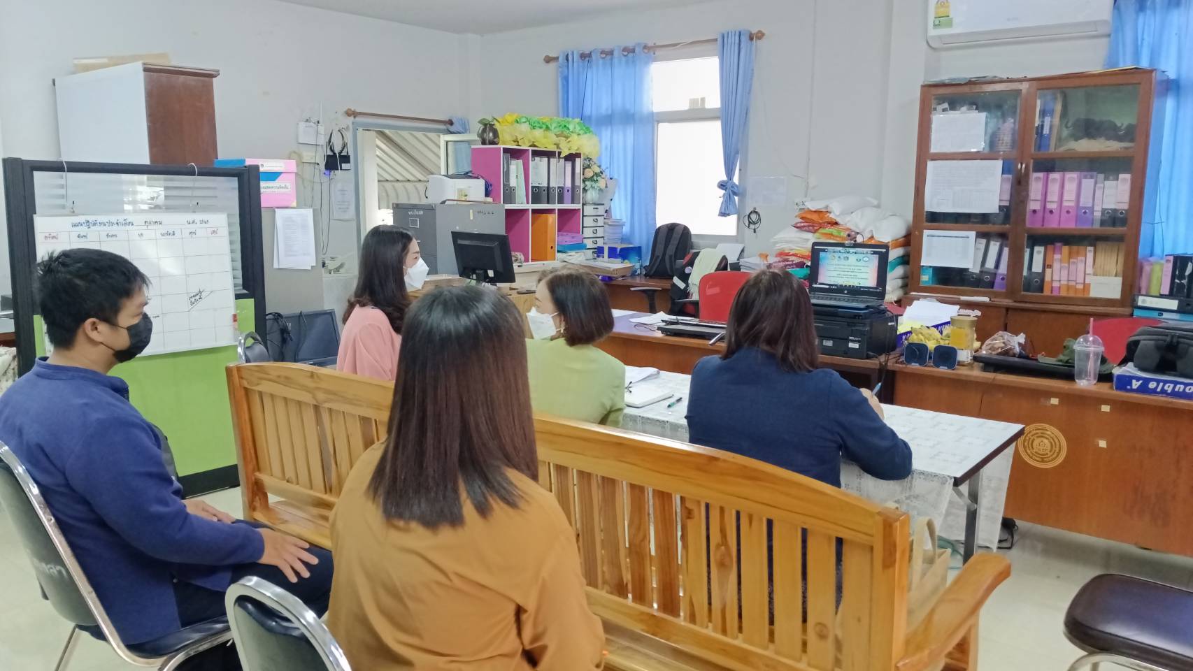 พช.น่าน ร่วมอบรมโครงการจัดการความรู้งานพัฒนาชุมชน ประจำปีงบประมาณ พ.ศ.2566 กิจกรรมเพิ่มทักษะการจัดการความรู้ด้านการถอดบทเรียน ผ่านระบบออนไลน์ zoom cloud meeting