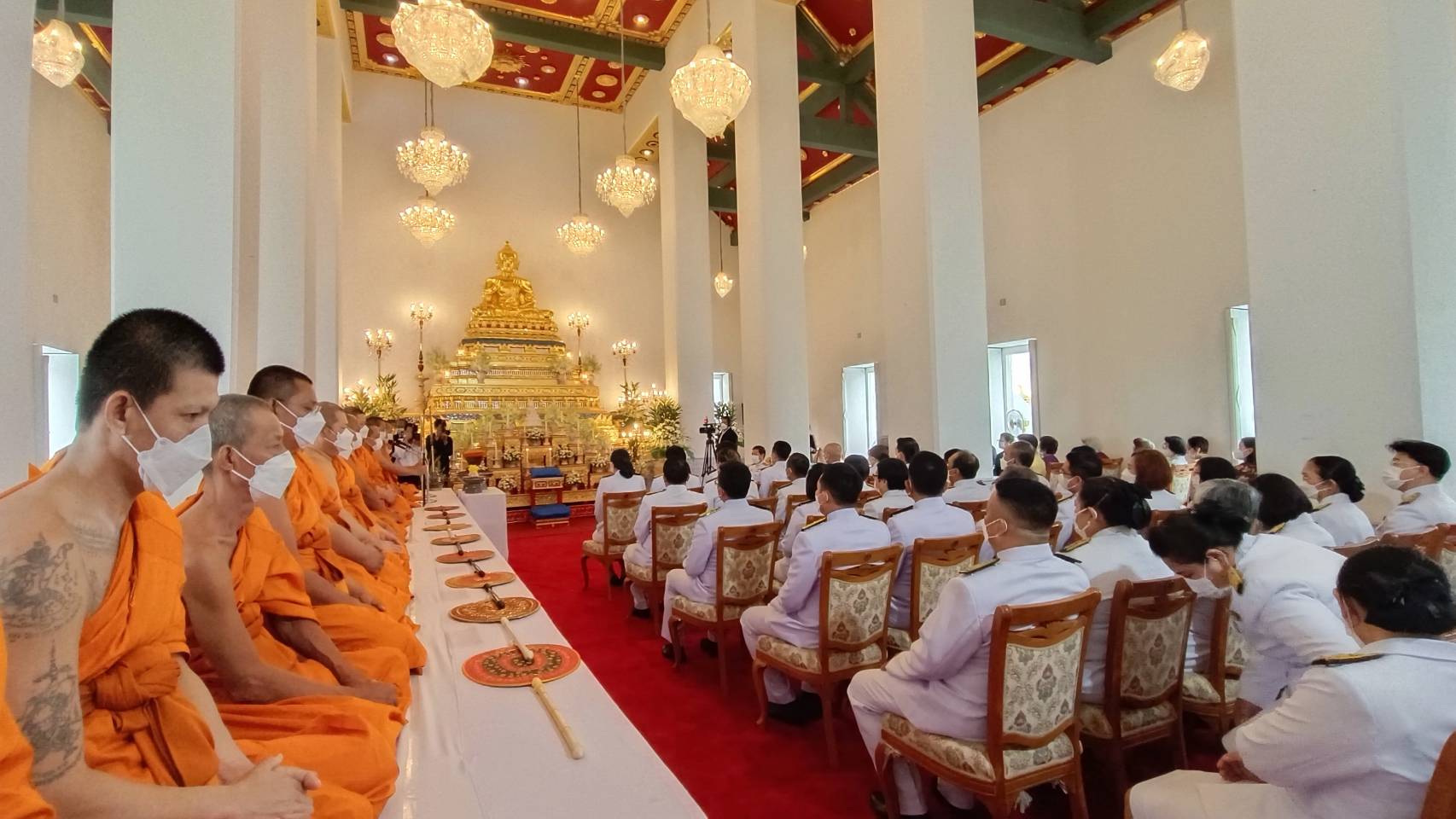 พช.น่าน ร่วมพิธีถวายผ้าพระกฐินพระราชทาน กรมการพัฒนาชุมชน ประจำปีพุทธศักราช 2565