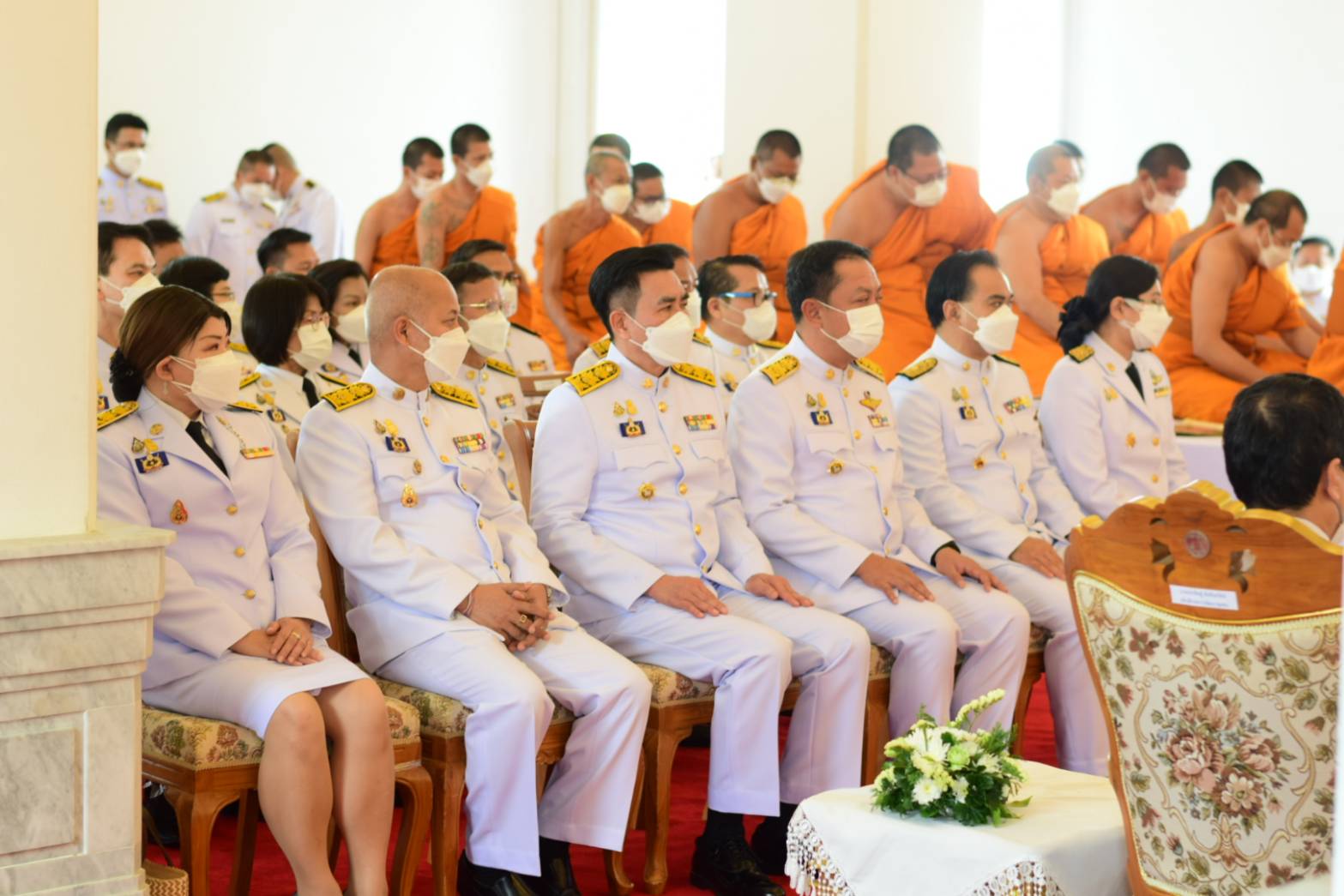 พช.น่าน ร่วมพิธีถวายผ้าพระกฐินพระราชทาน กรมการพัฒนาชุมชน ประจำปีพุทธศักราช 2565