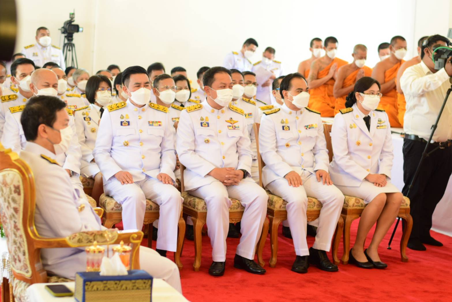 พช.น่าน ร่วมพิธีถวายผ้าพระกฐินพระราชทาน กรมการพัฒนาชุมชน ประจำปีพุทธศักราช 2565