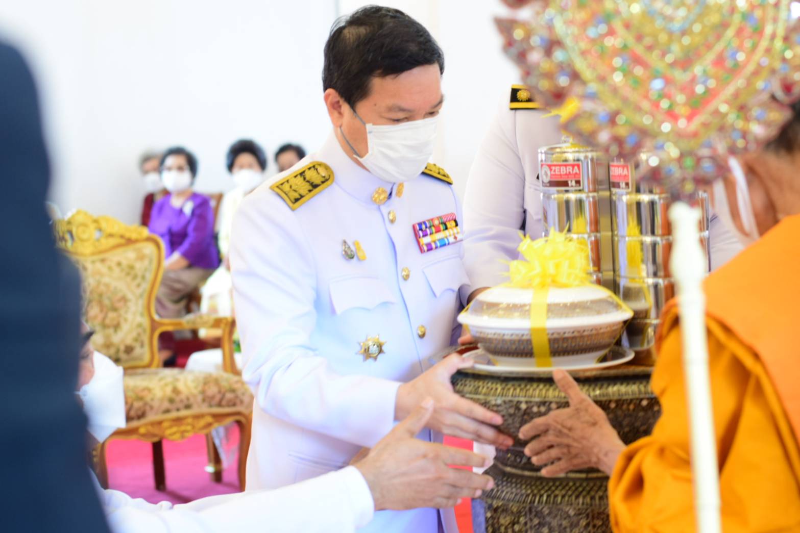 พช.น่าน ร่วมพิธีถวายผ้าพระกฐินพระราชทาน กรมการพัฒนาชุมชน ประจำปีพุทธศักราช 2565