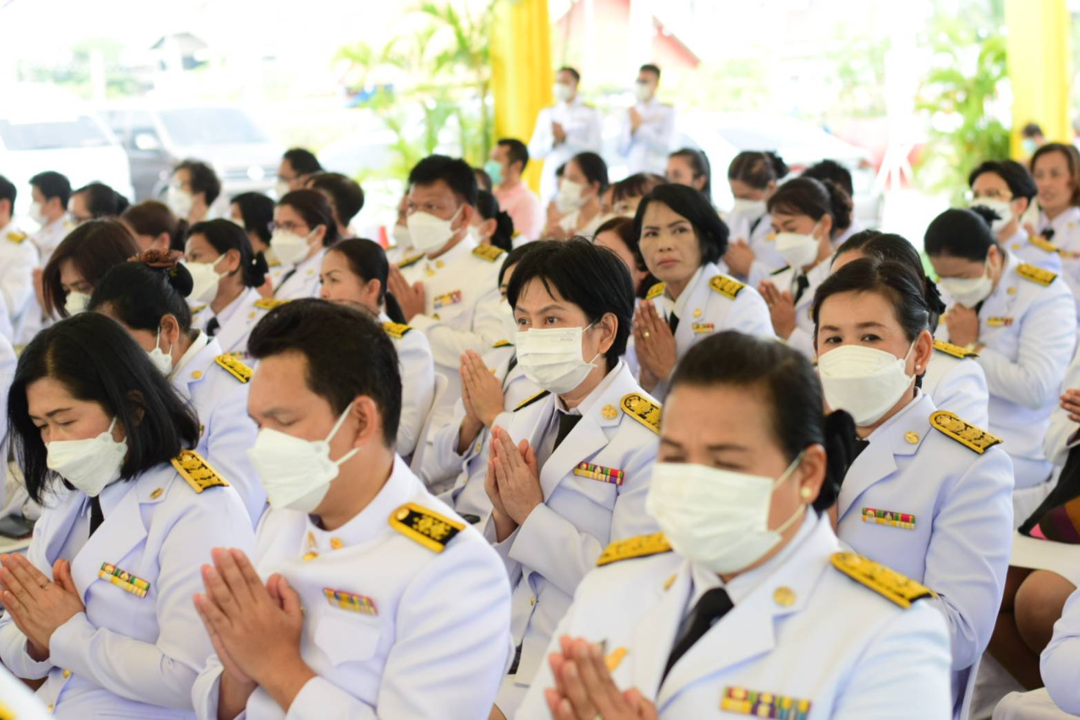 พช.น่าน ร่วมพิธีถวายผ้าพระกฐินพระราชทาน กรมการพัฒนาชุมชน ประจำปีพุทธศักราช 2565
