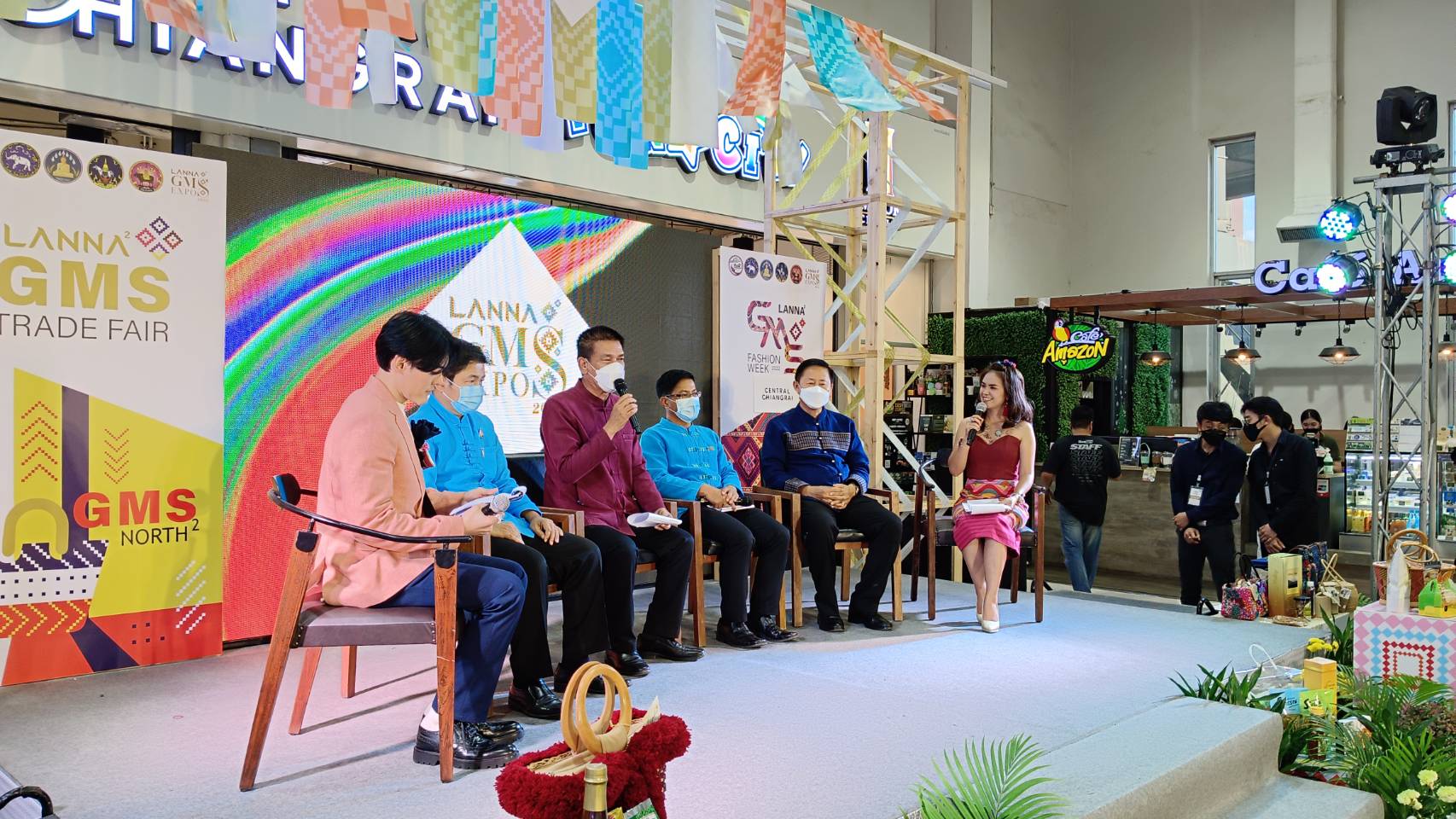 พจ.น่าน ร่วมแถลงข่าวงาน “LANNA-GMS EXPO 2022” และการจัดการรณรงค์แต่งกายด้วยผ้าล้านนา
