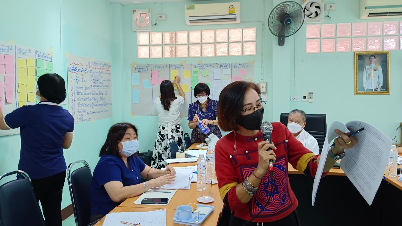 พช.น่าน ร่วมดำเนินการจัดเวทีถอดบทเรียน โครงการจัดเก็บข้อมูลการดำเนินงานโครงการอำเภอนำร่อง “บำบัดทุกข์ บำรุงสุข” แบบบูรณาการ และสร้างนักขับเคลื่อนยุทธศาสตร์นำการเปลี่ยนแปลง กระทรวงมหาดไทย