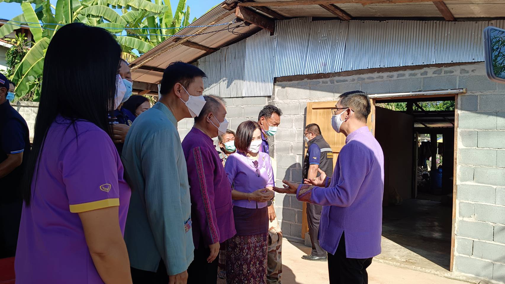 ผู้ว่าราชการจังหวัดน่าน มอบบ้านให้ครัวเรือนยากจน กองทุนพัฒนาคุณภาพชีวิต สร้างความมั่นคงในที่อยู่อาศัย ซ่อมบ้าน สร้างสุข แก้จนคนน่าน