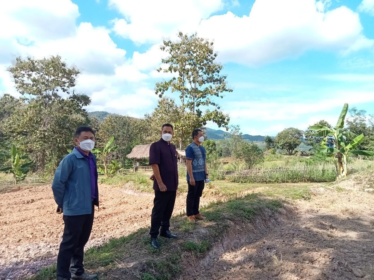 พช.น่าน ติดตาม โคก หนอง นาโมเดล พื้นที่อำเภอบ้านหลวง จังหวัดน่าน
