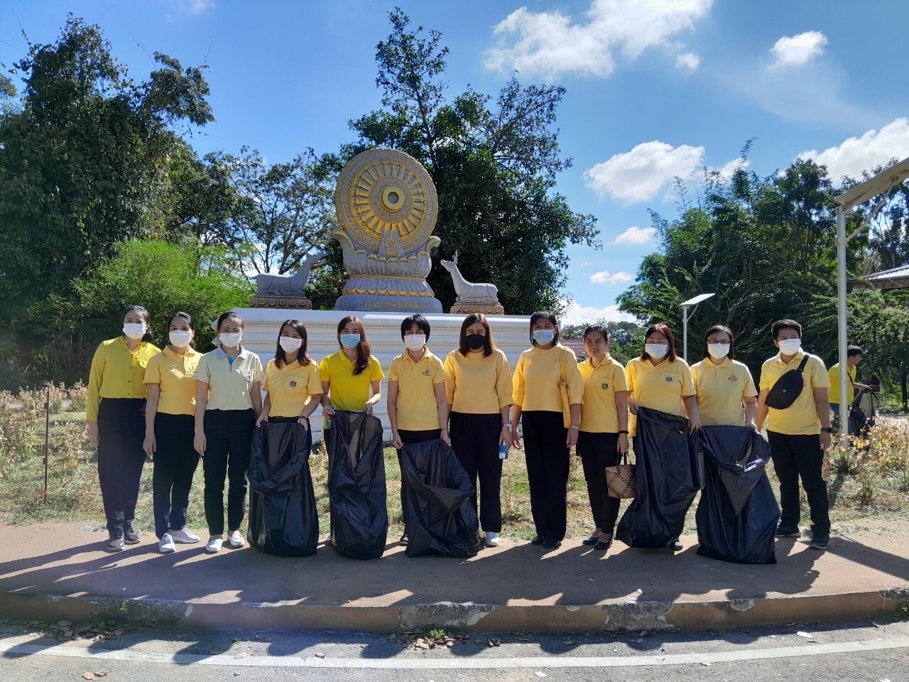 จังหวัดน่านจัดกิจกรรมเฉลิมพระเกียรติฯ เนื่องในวันคล้ายวันพระบรมราชสมภพ พระบาทสมเด็จพระบรมชนกาธิเบศร มหาภูมิพลอดุลยเดชมหาราช บรมนาถบพิตร วันพ่อแห่งชาติ