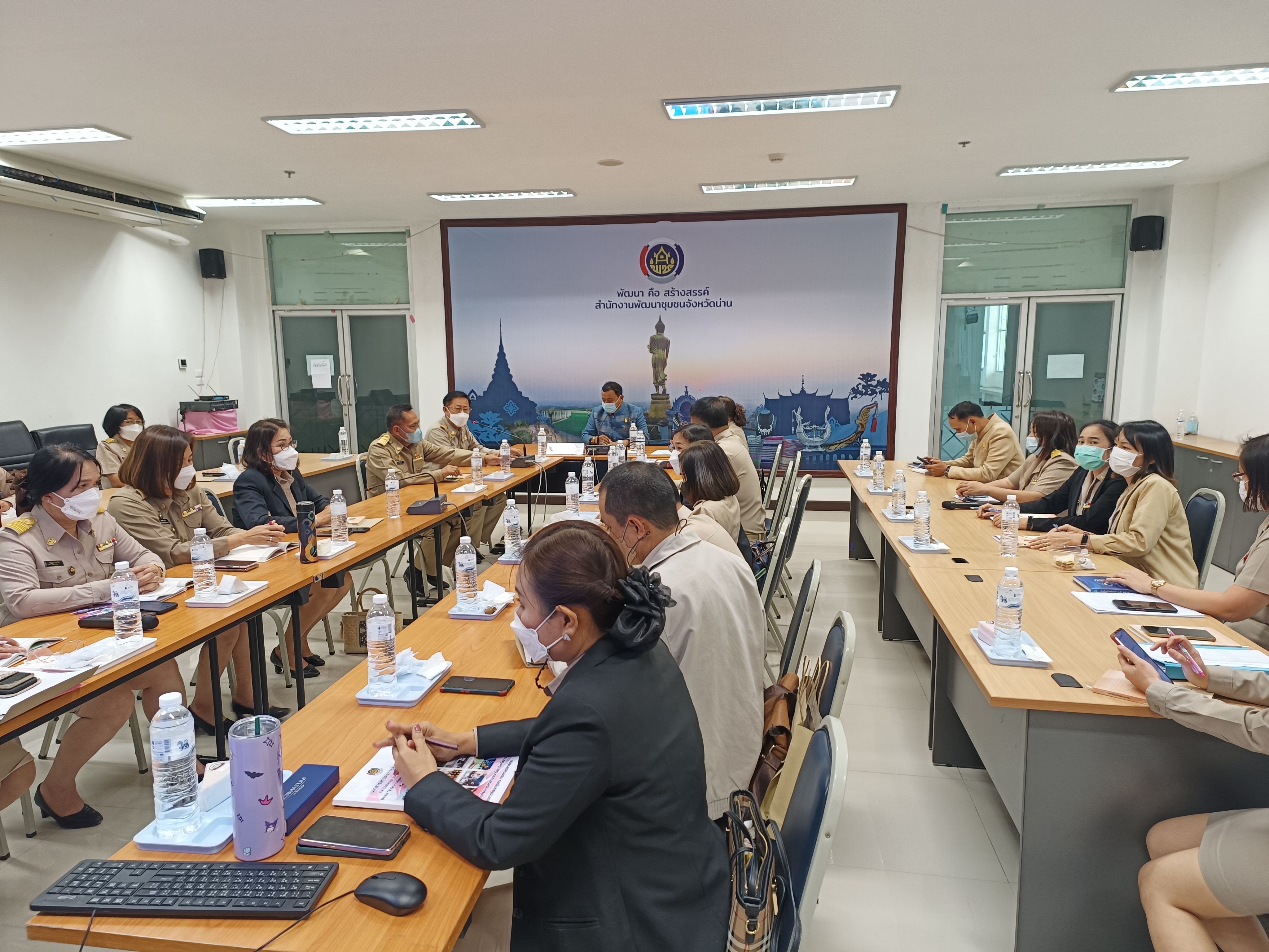 หัวหน้าผู้ตรวจราชการกรมการพัฒนาชุมชน ลงพื้นที่ติดตามงานในพื้นที่จังหวัดน่าน