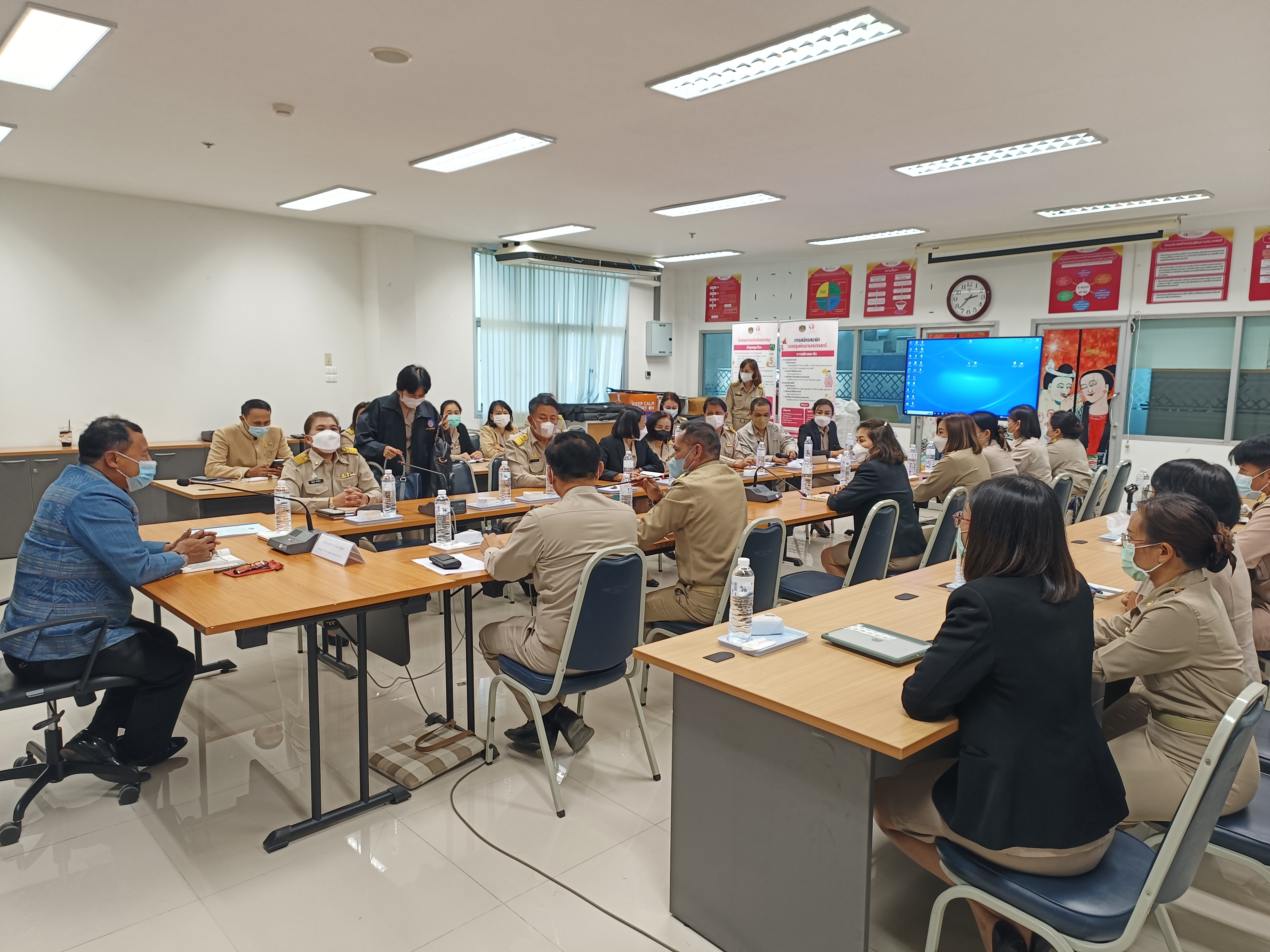 หัวหน้าผู้ตรวจราชการกรมการพัฒนาชุมชน ลงพื้นที่ติดตามงานในพื้นที่จังหวัดน่าน