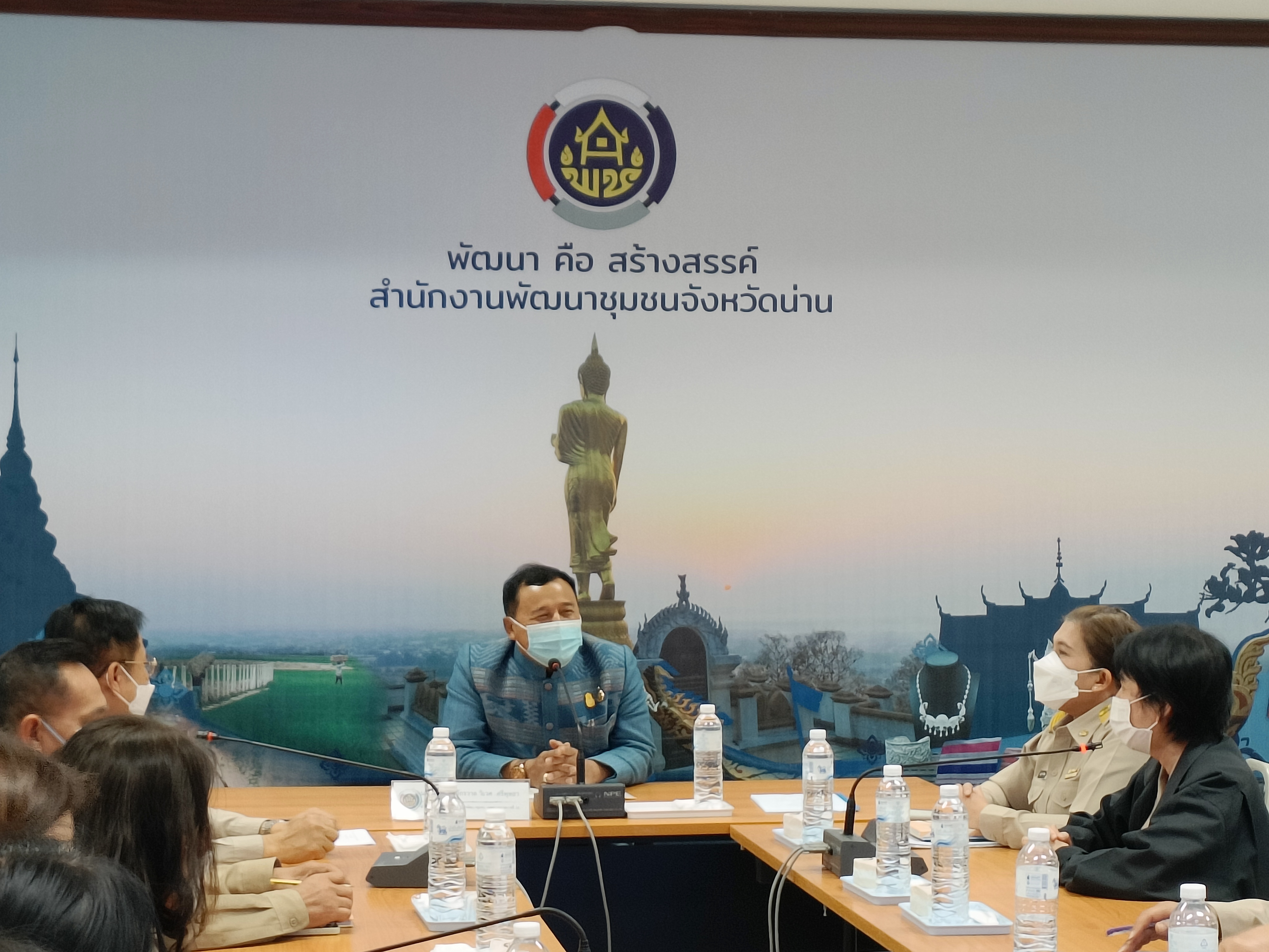 หัวหน้าผู้ตรวจราชการกรมการพัฒนาชุมชน ลงพื้นที่ติดตามงานในพื้นที่จังหวัดน่าน