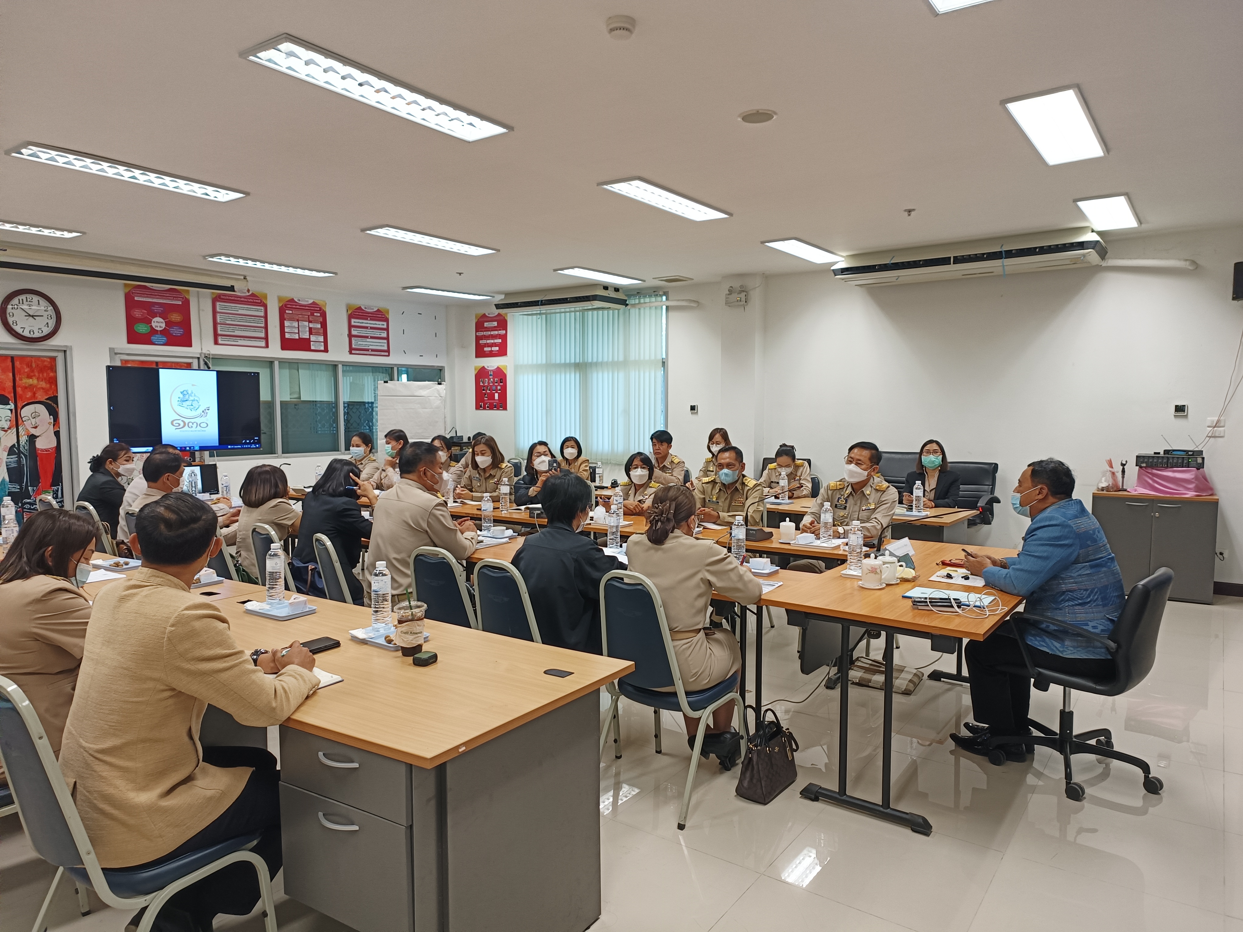 หัวหน้าผู้ตรวจราชการกรมการพัฒนาชุมชน ลงพื้นที่ติดตามงานในพื้นที่จังหวัดน่าน