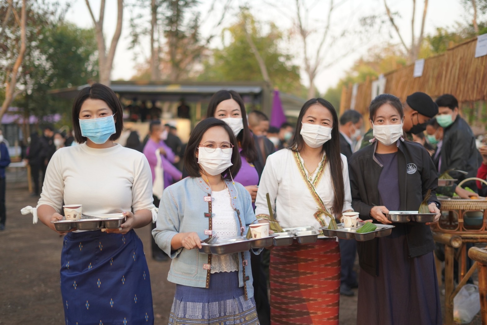 ร่วมกิจกรรมสภากาแฟจังหวัดน่าน ประจำเดือน มกราคม 2566 เพื่อหารือข้อราชการบรรยากาศยามเช้า ณ โครงการทหารพันธุ์ดีน่าน