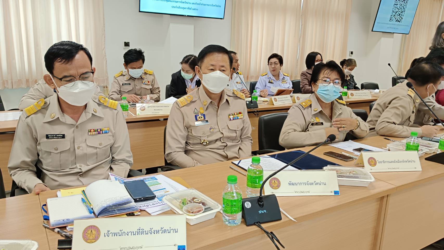 จังหวัดน่าน มอบรางวัลการประกวดร้านนิทรรศการงานประจำปี และของดีเมืองน่าน ประจำปี 2566
