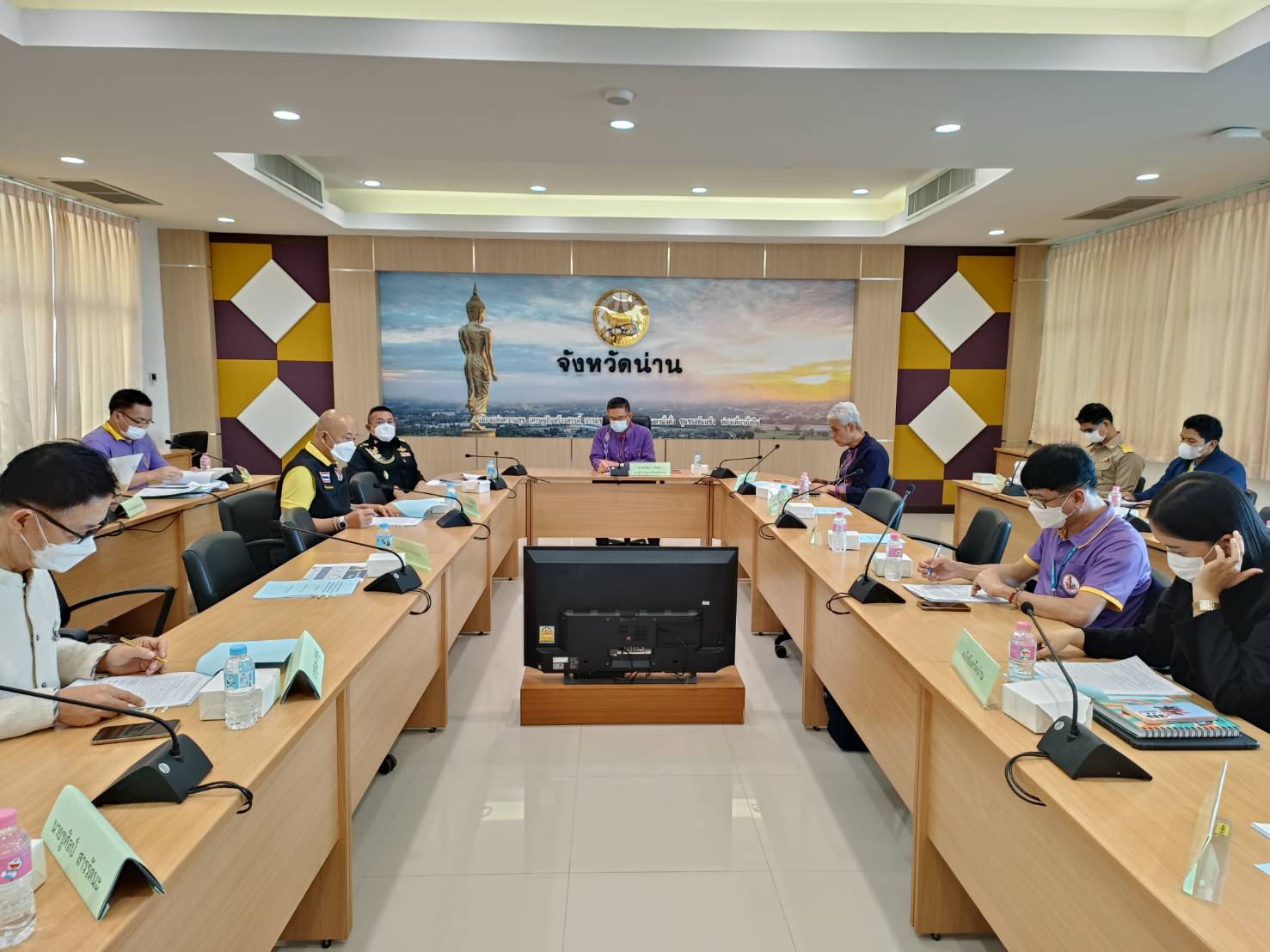 ประชุมหัวหน้าส่วนราชการประจำเดือนมีนาคม 2566 ผู้ว่าฯ น่าน เน้นย้ำปัญหาเรื่องไฟป่าหมอกควัน และฝุ่นละอองขนาดเล็ก รวมทั้งการป้องกันการเกิดอัคคีภัย และปัญหาภัยแล้งในช่วงฤดูร้อนนี้