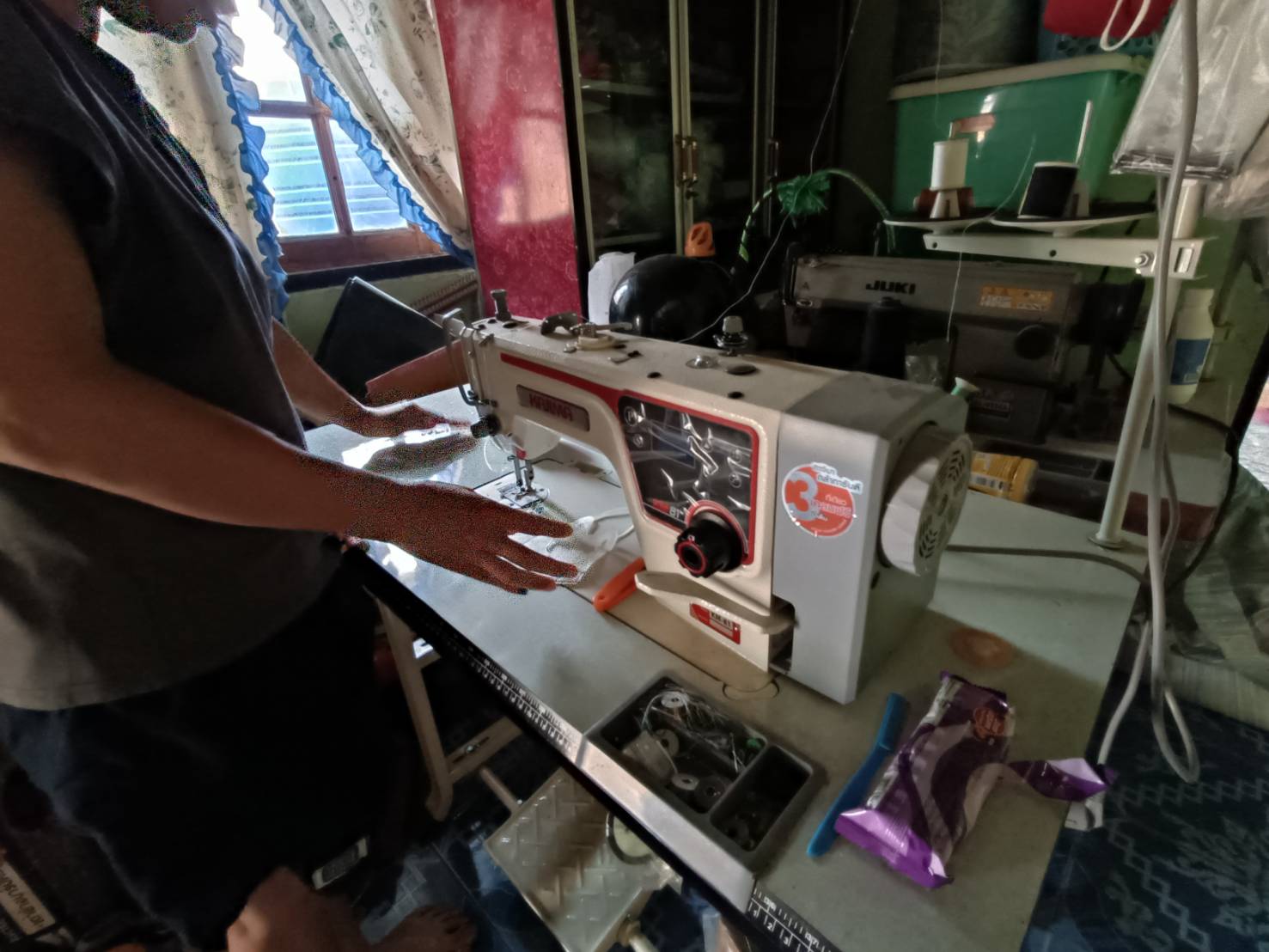 เยี่ยมเยือนให้กำลังใจครัวเรือนยากจน เป้าหมาย TPMAP ที่ผ่านการได้รับความช่วยเหลือการส่งเสริมการประกอบอาชีพ ตามโครงการขจัดความยากจนและพัฒนาคนทุกช่วงวัยอย่างยั่งยืน ตามหลักปรัชญาของเศรษฐกิจพอเพียง ในพื้นที่ อำเภอทุ่งช้าง จังหวัดน่าน