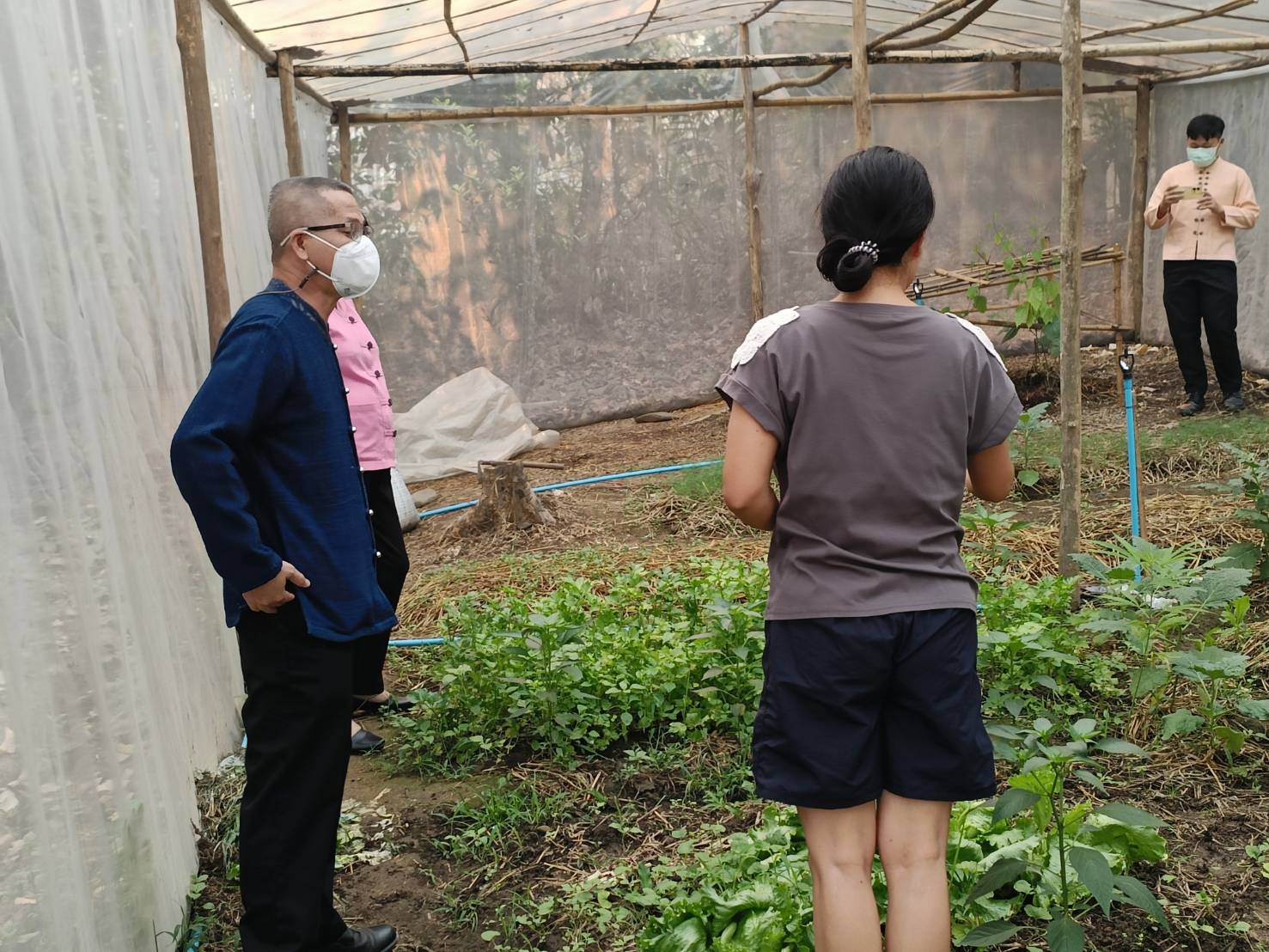 เยี่ยมเยือนให้กำลังใจครัวเรือนยากจน เป้าหมาย TPMAP ที่ผ่านการได้รับความช่วยเหลือการส่งเสริมการประกอบอาชีพ ตามโครงการขจัดความยากจนและพัฒนาคนทุกช่วงวัยอย่างยั่งยืน ตามหลักปรัชญาของเศรษฐกิจพอเพียง ในพื้นที่ อำเภอทุ่งช้าง จังหวัดน่าน