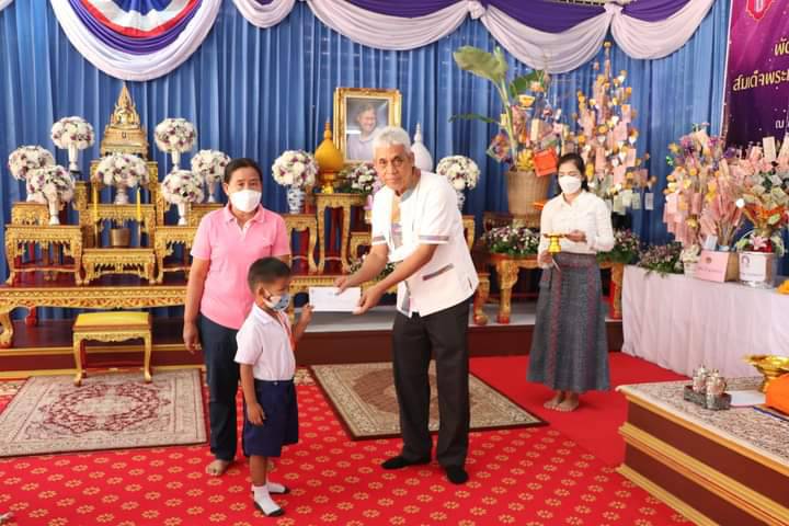 พช.น่าน : ร่วมพิธีทอดผ้าป่าสมทบกองทุนพัฒนาเด็กชนบท ในพระราชูปถัมภ์ ประจำปี 2566