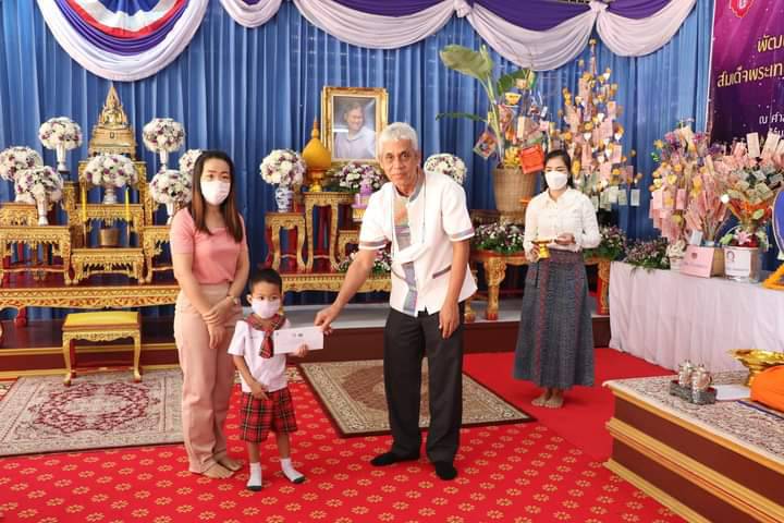 พช.น่าน : ร่วมพิธีทอดผ้าป่าสมทบกองทุนพัฒนาเด็กชนบท ในพระราชูปถัมภ์ ประจำปี 2566