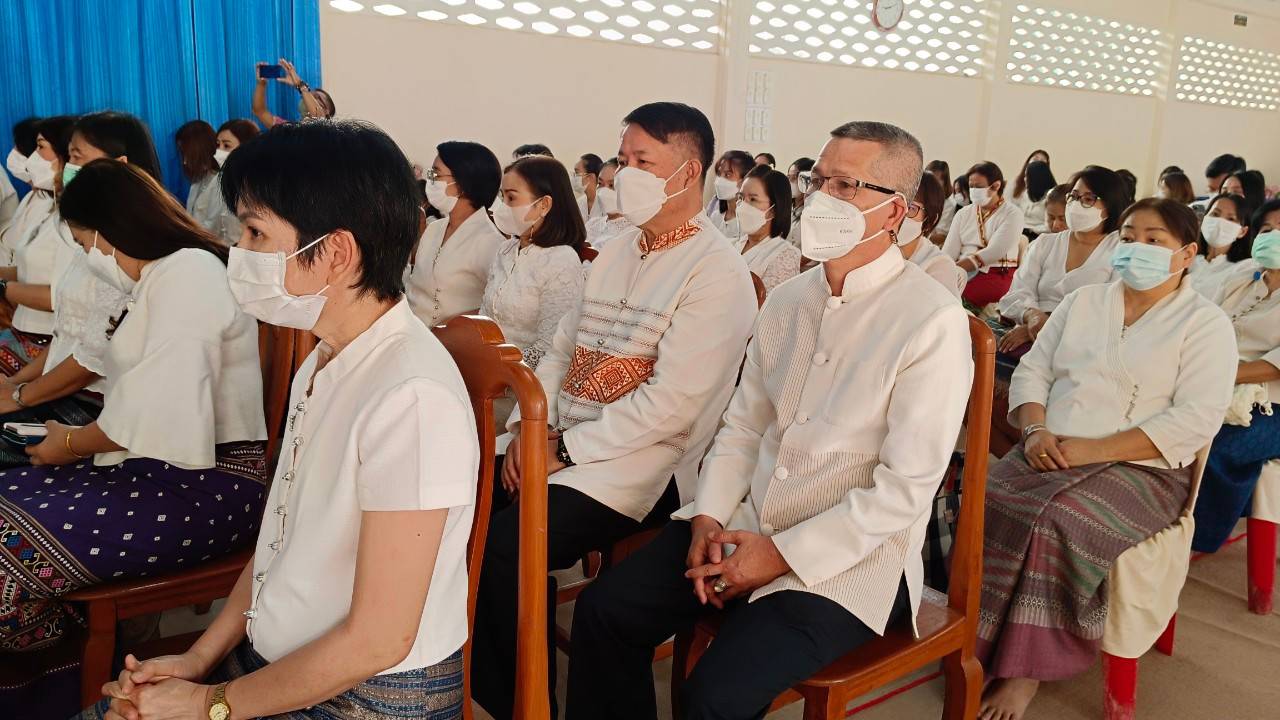 พช.น่าน : ร่วมพิธีทอดผ้าป่าสมทบกองทุนพัฒนาเด็กชนบท ในพระราชูปถัมภ์ ประจำปี 2566
