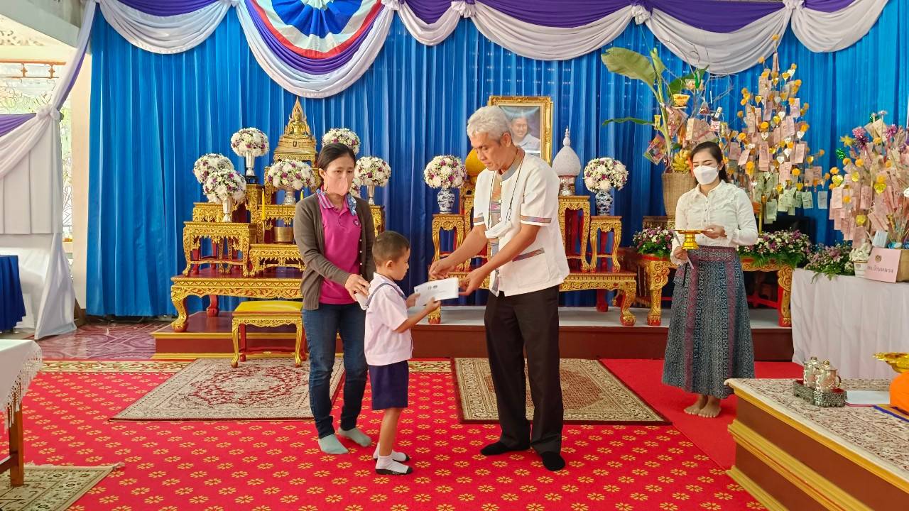 พช.น่าน : ร่วมพิธีทอดผ้าป่าสมทบกองทุนพัฒนาเด็กชนบท ในพระราชูปถัมภ์ ประจำปี 2566