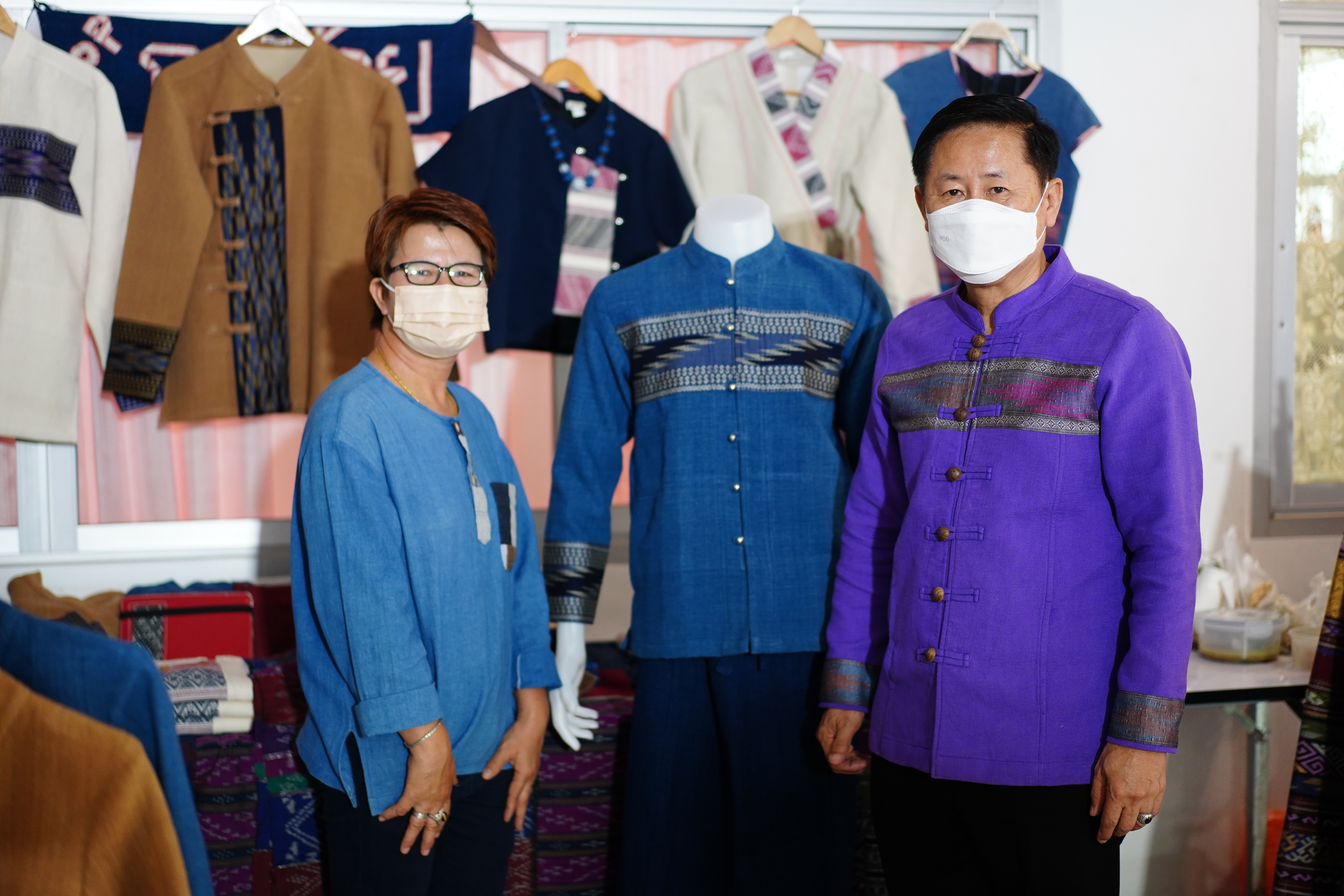 พช.น่าน : จัดกิจกรรม OTOP Mobile เพื่อส่งเสริมรายได้ กระตุ้นเศรษฐกิจ และเพิ่มช่องการตลาดแก่กลุ่มผู้ผลิตผู้ประกอบการOTOP จังหวัดน่าน