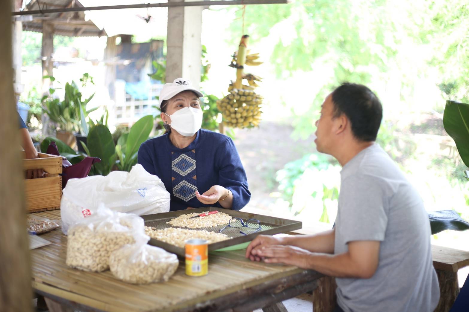 พช.น่าน : ติดตามการพัฒนาผลิตภัณฑ์กลุ่มเป้าหมายโครงการพัฒนาผลิตภัณฑ์ชุมชนกิจกรรมส่งเสริมกระบวนการเครือข่ายองค์ความรู้ (Knowledge Based OTOP : KBO)