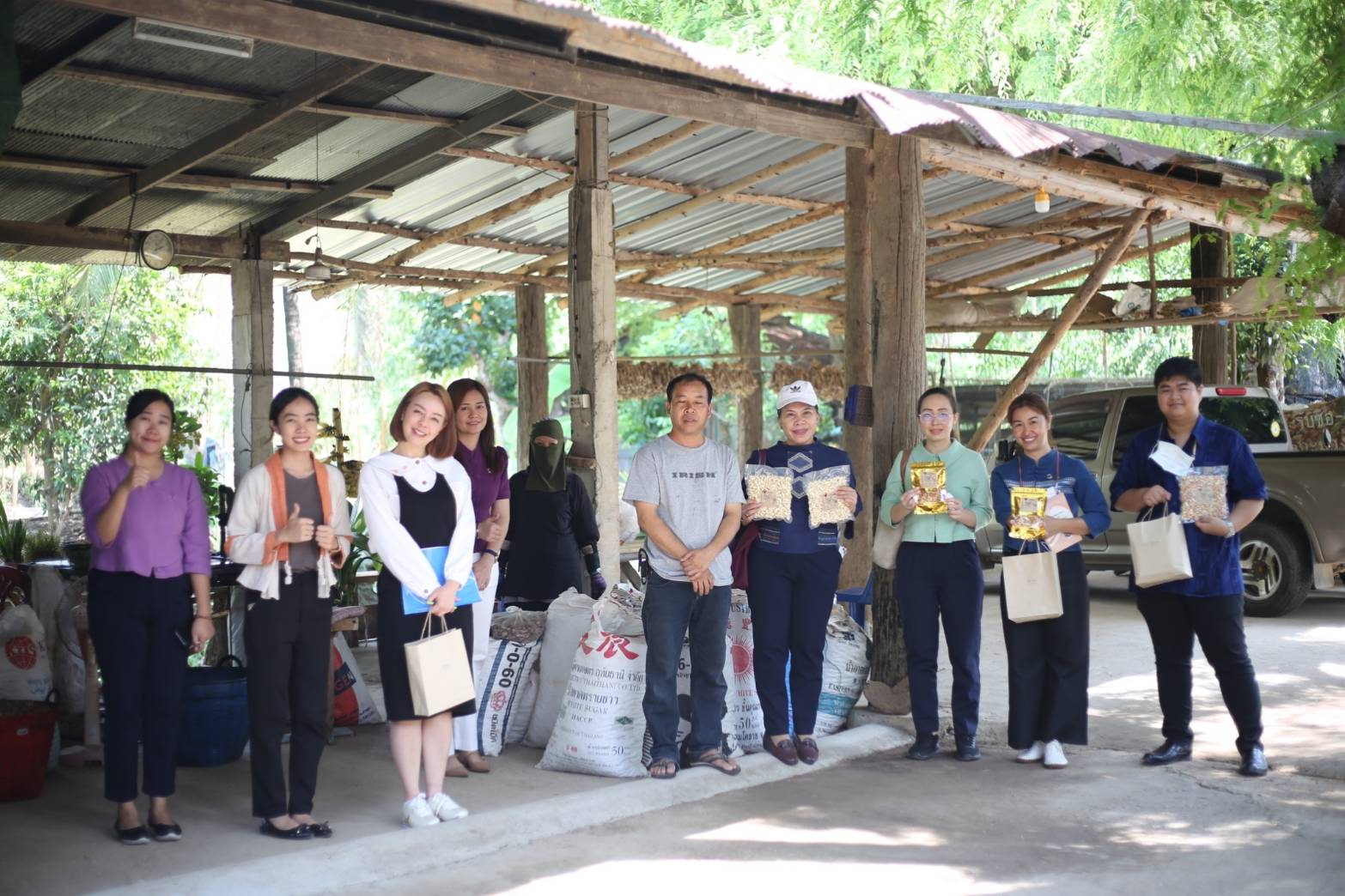 พช.น่าน : ติดตามการพัฒนาผลิตภัณฑ์กลุ่มเป้าหมายโครงการพัฒนาผลิตภัณฑ์ชุมชนกิจกรรมส่งเสริมกระบวนการเครือข่ายองค์ความรู้ (Knowledge Based OTOP : KBO)