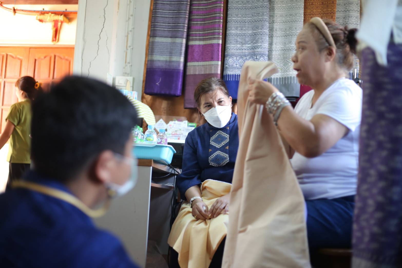 พช.น่าน : ติดตามการพัฒนาผลิตภัณฑ์กลุ่มเป้าหมายโครงการพัฒนาผลิตภัณฑ์ชุมชนกิจกรรมส่งเสริมกระบวนการเครือข่ายองค์ความรู้ (Knowledge Based OTOP : KBO)