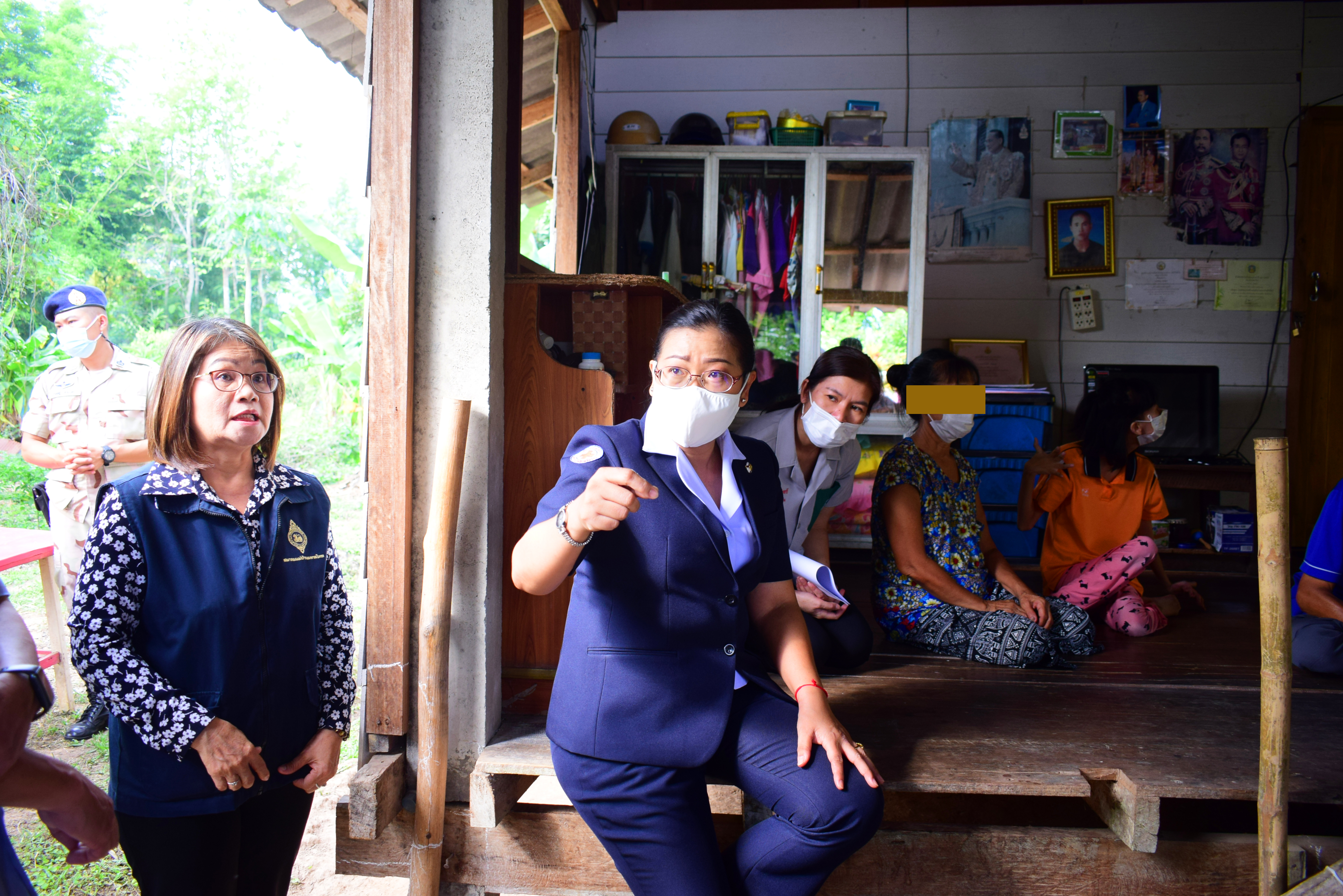 ผู้ว่าราชการจังหวัดน่าน เยี่ยมบ้านครัวเรือนยากจน TPMAP พื้นที่อำเภอแม่จริม จังหวัดน่าน