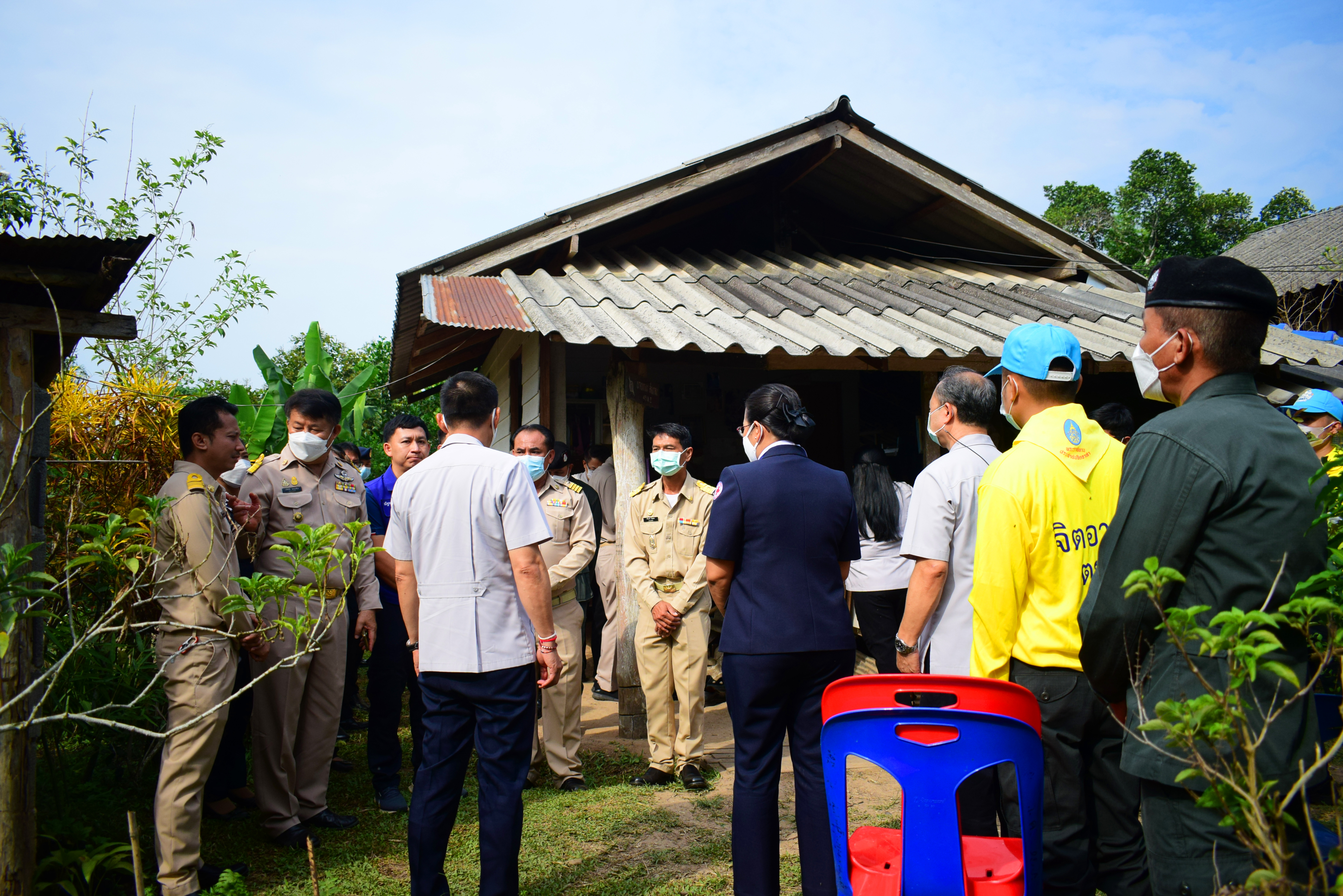 ผู้ว่าราชการจังหวัดน่าน เยี่ยมบ้านครัวเรือนยากจน TPMAP พื้นที่อำเภอแม่จริม จังหวัดน่าน