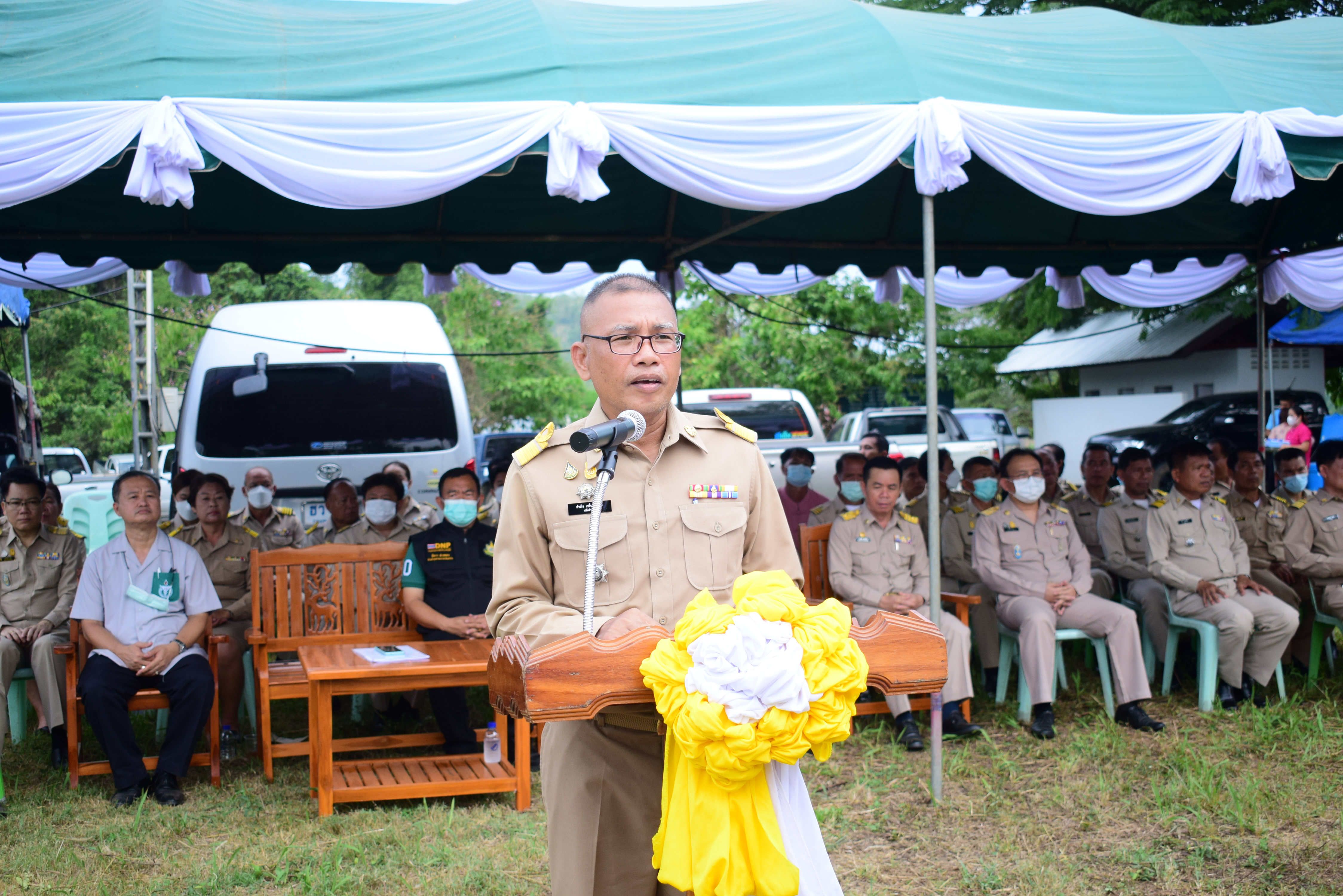 พช.น่าน : ร่วมกิจกรรมหน่วยแพทย์เคลื่อนที่ พอ.สว. และการหน่วยบำบัดทุกข์บำรุงสุขสร้างรอยยิ้มให้ประชาชน  อำเภอแม่จริม จังหวัดน่าน