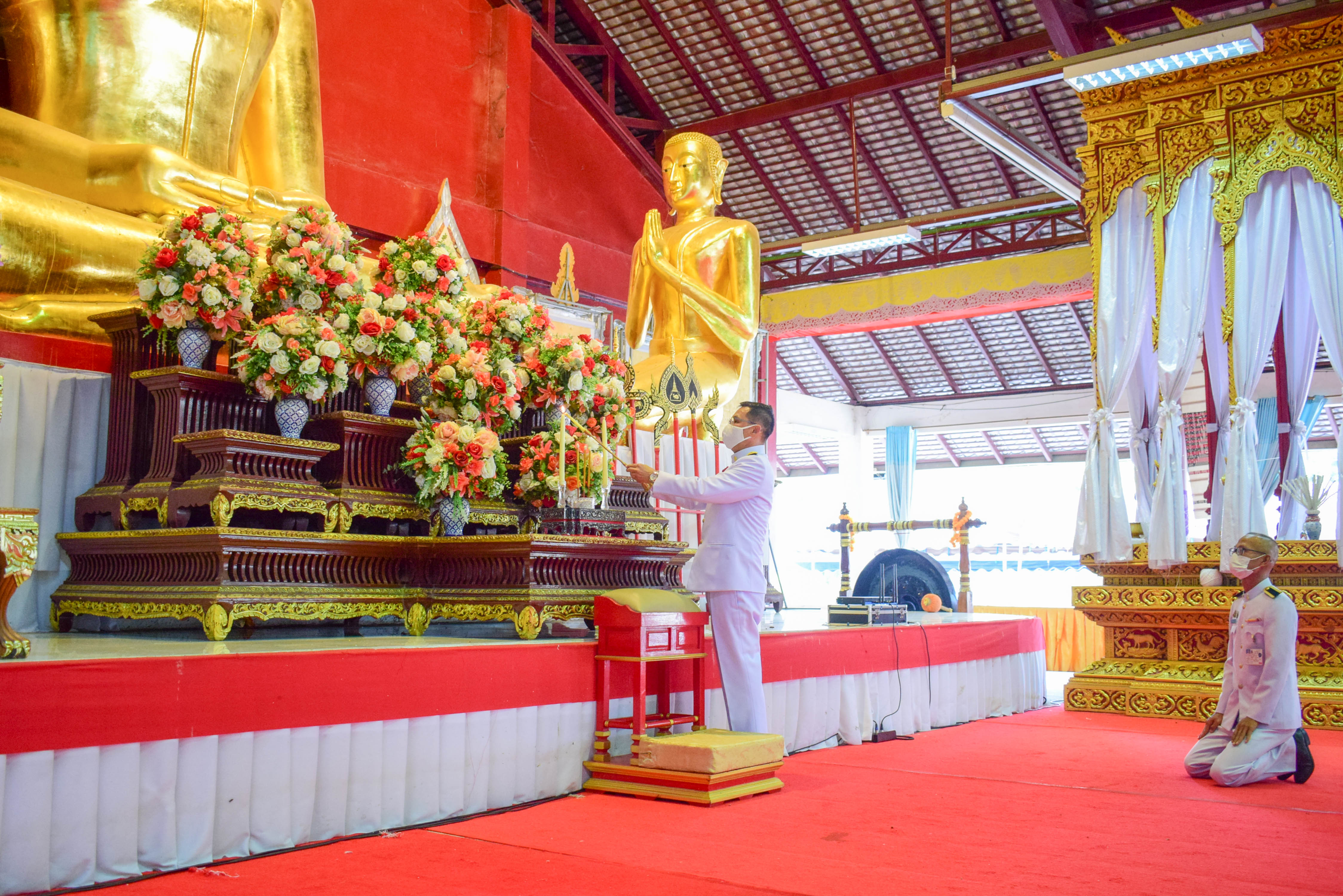 พช.น่าน : ร่วมพิธีทำบุญตักบาตร เฉลิมพระเกียรติ สมเด็จพระนางเจ้าฯ พระบรมราชินี เนื่องในวันเฉลิมพระชนมพรรษา 3 มิถุนายน 2566