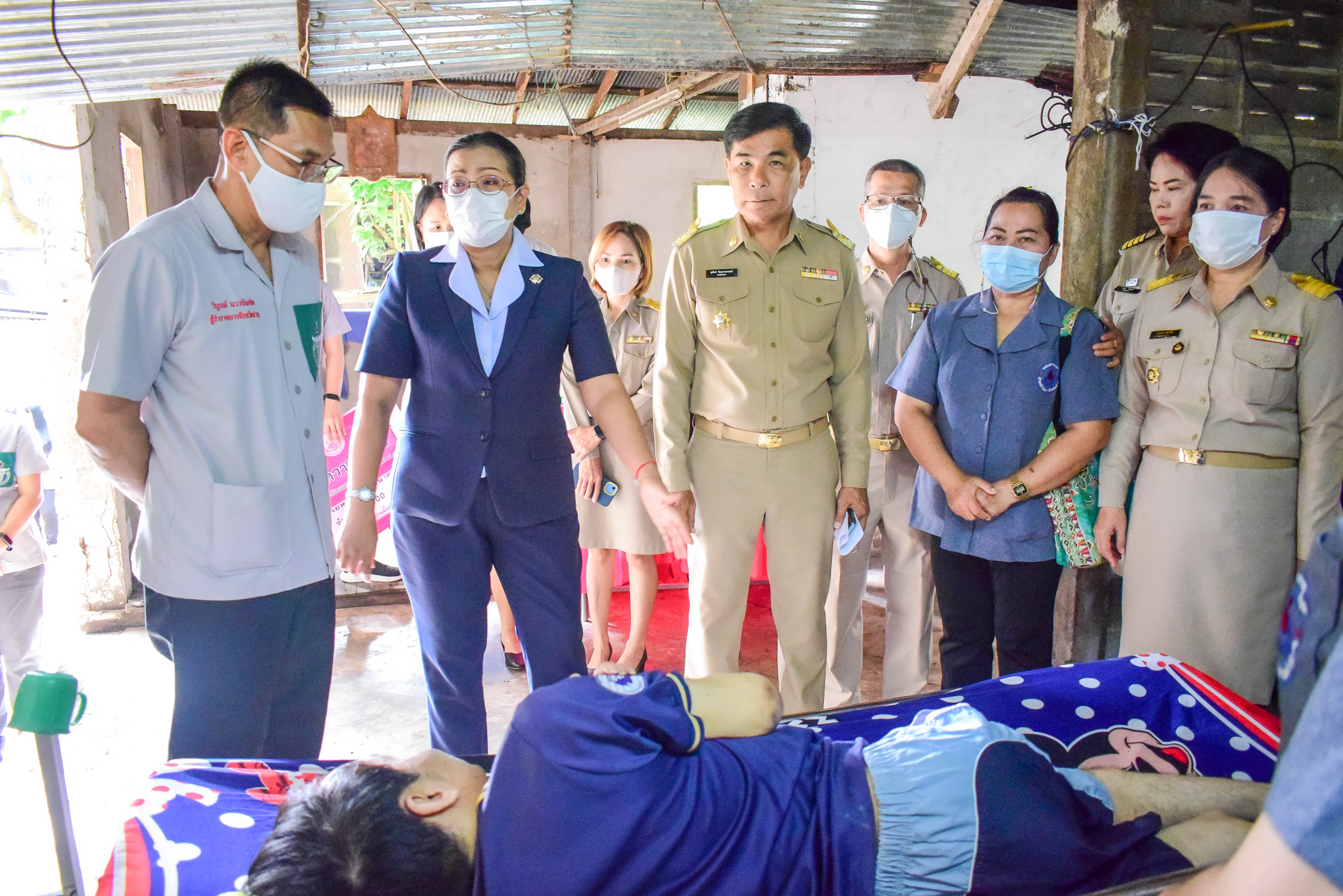 ผู้ว่าราชการจังหวัดน่าน นำทีมเยี่ยมบ้านครัวเรือนยากจน TPMAP พื้นที่ อ.ท่าวังผา จ.น่าน